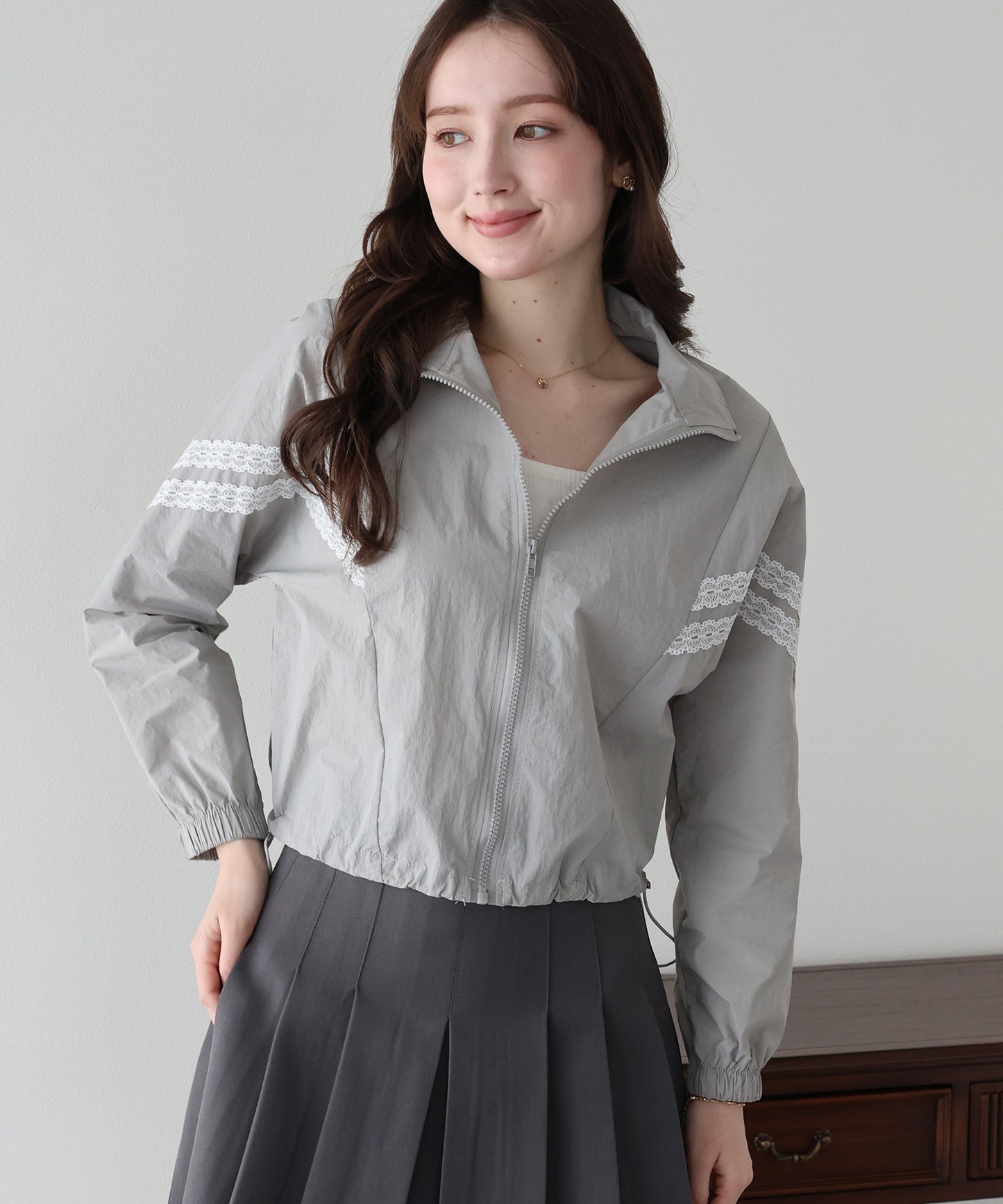 【早割5％OFF】レースナイロントラックジャケット