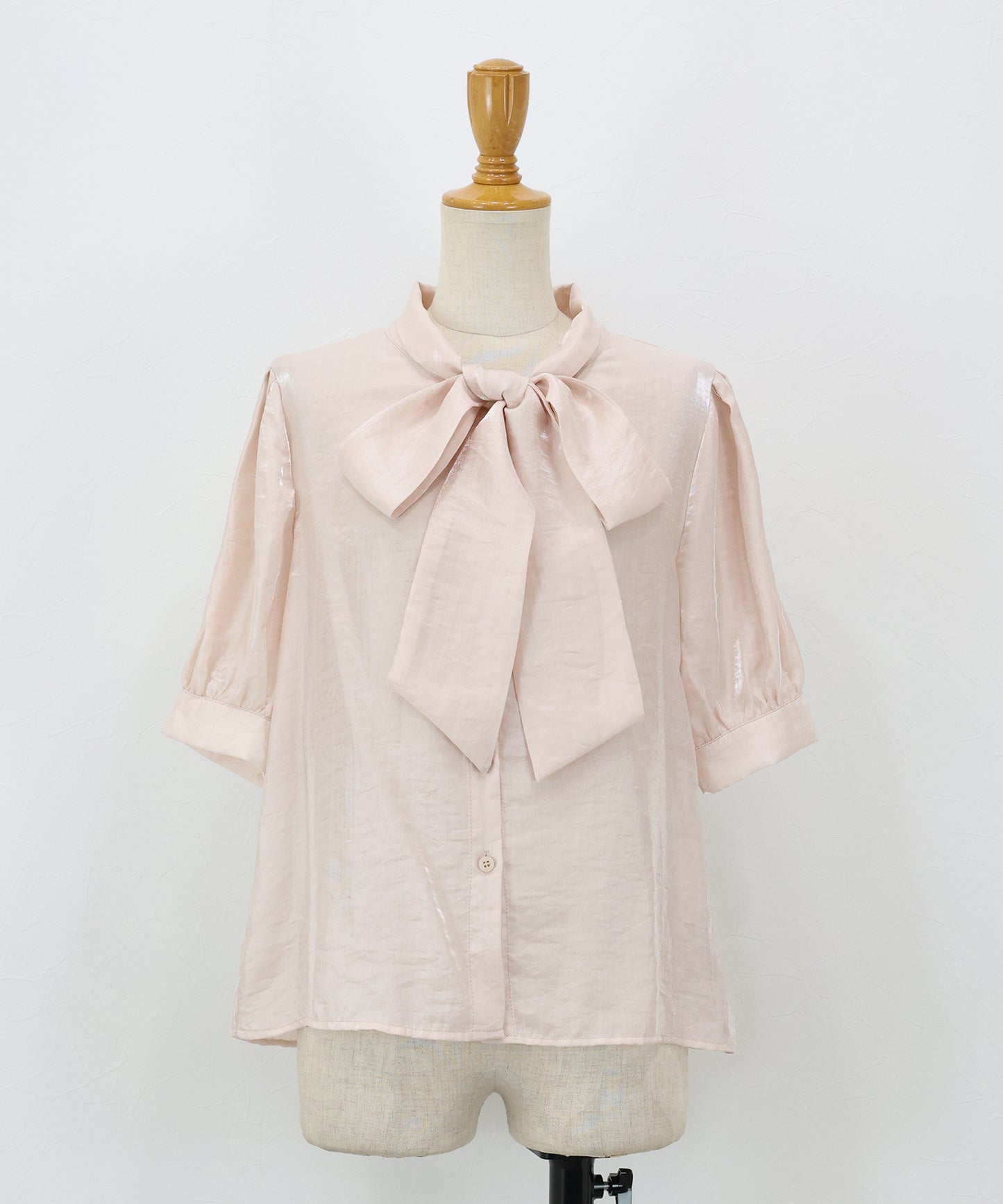 【早割5％OFF】リボンシアーサテンブラウス【メール便】