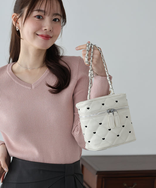 ハート刺繍キルティングバッグ