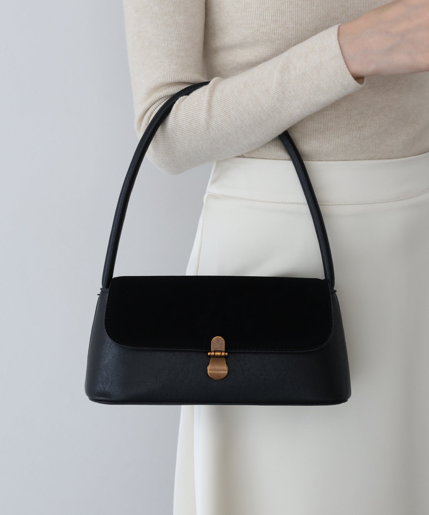 【TIME SALE】スウェードスクエアミニバッグ