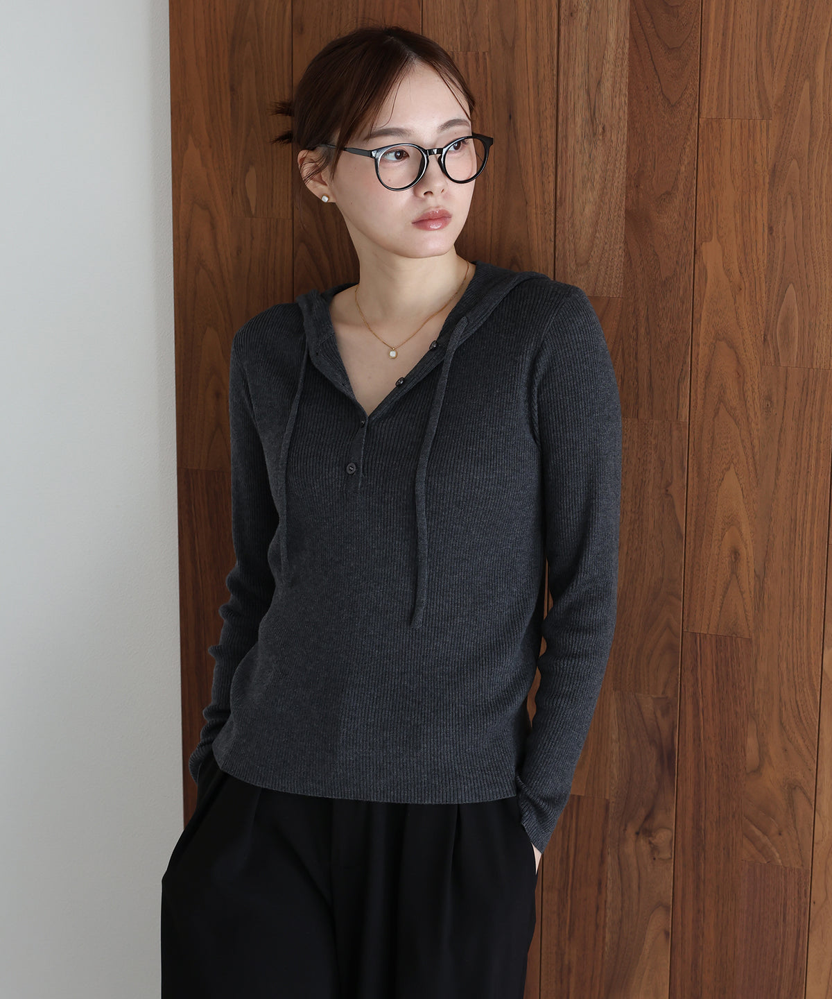 【早割5％OFF】ウール混ヘンリーネックリブニットフーディー