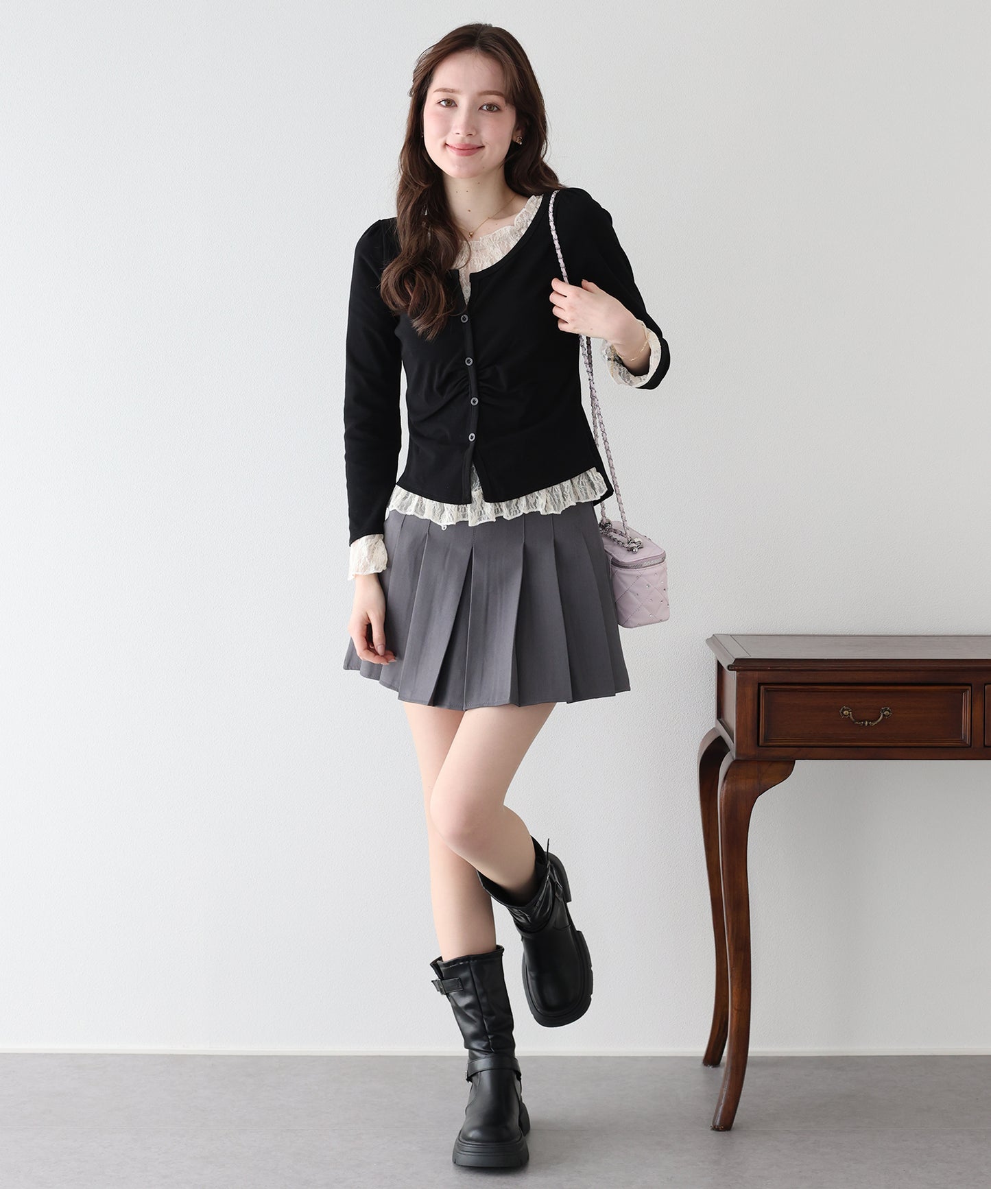 【早割5％OFF】レースレイヤードギャザーTシャツ【ネコポス】