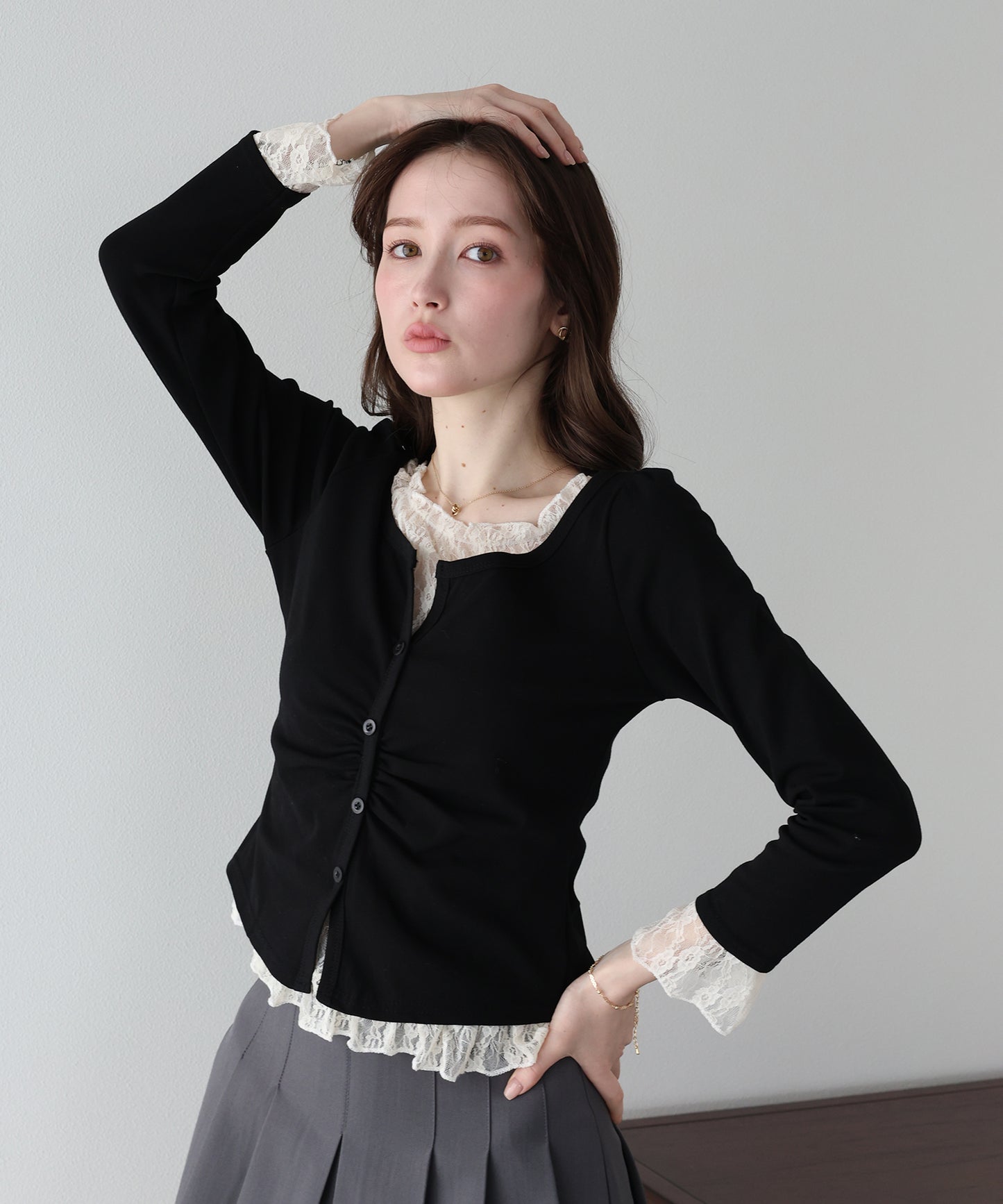 【早割5％OFF】レースレイヤードギャザーTシャツ【ネコポス】