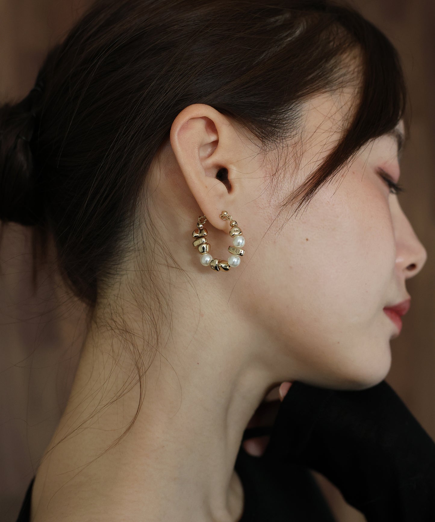 ニュアンスメタル&パールフープピアス / ニッケルフリー