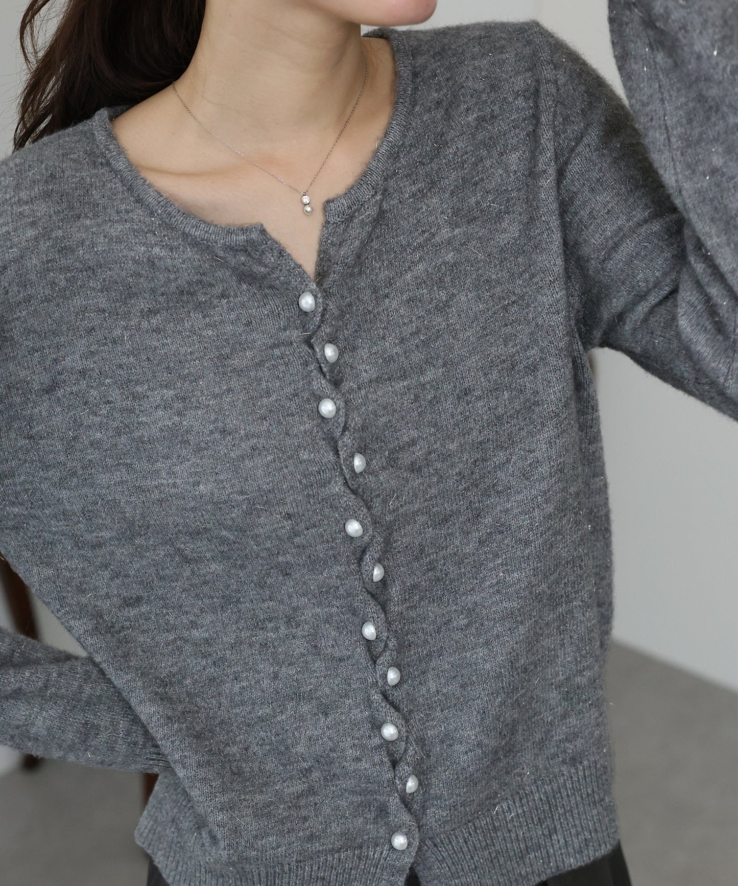 パールボタンラメカーディガン