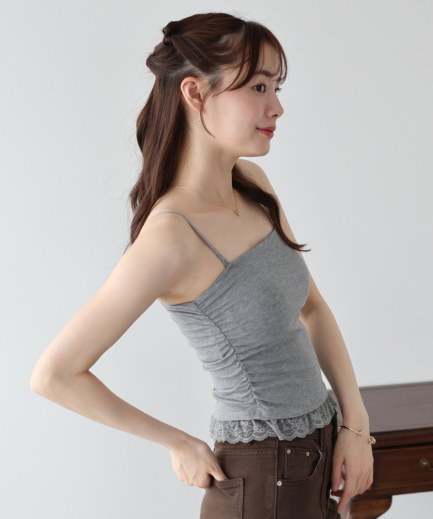 【早割5％OFF】カップ付きヘムレースキャミソール【メール便】