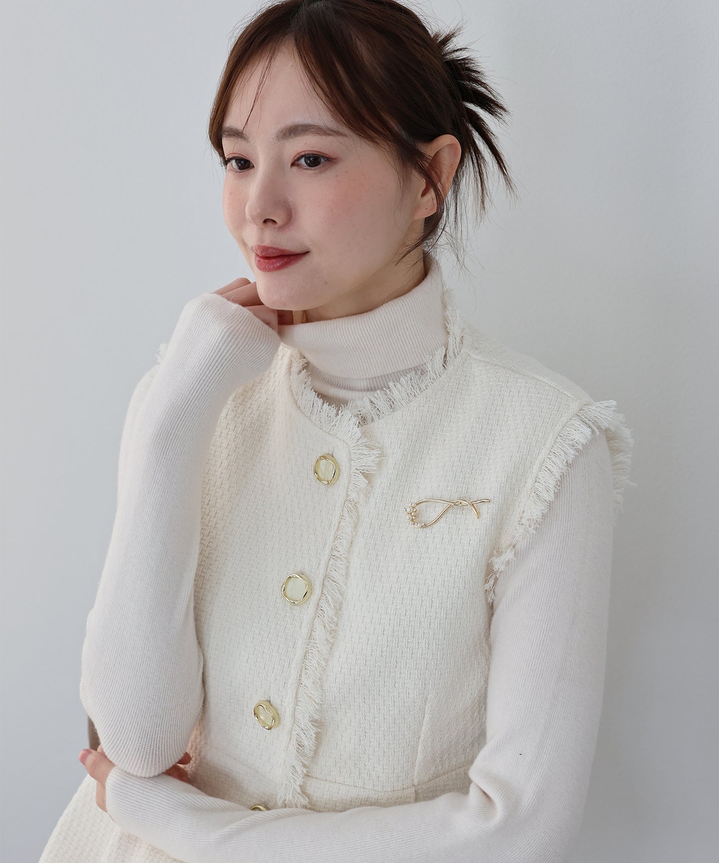 【早割5％OFF】ビジュパールクロスブローチ【ネコポス】