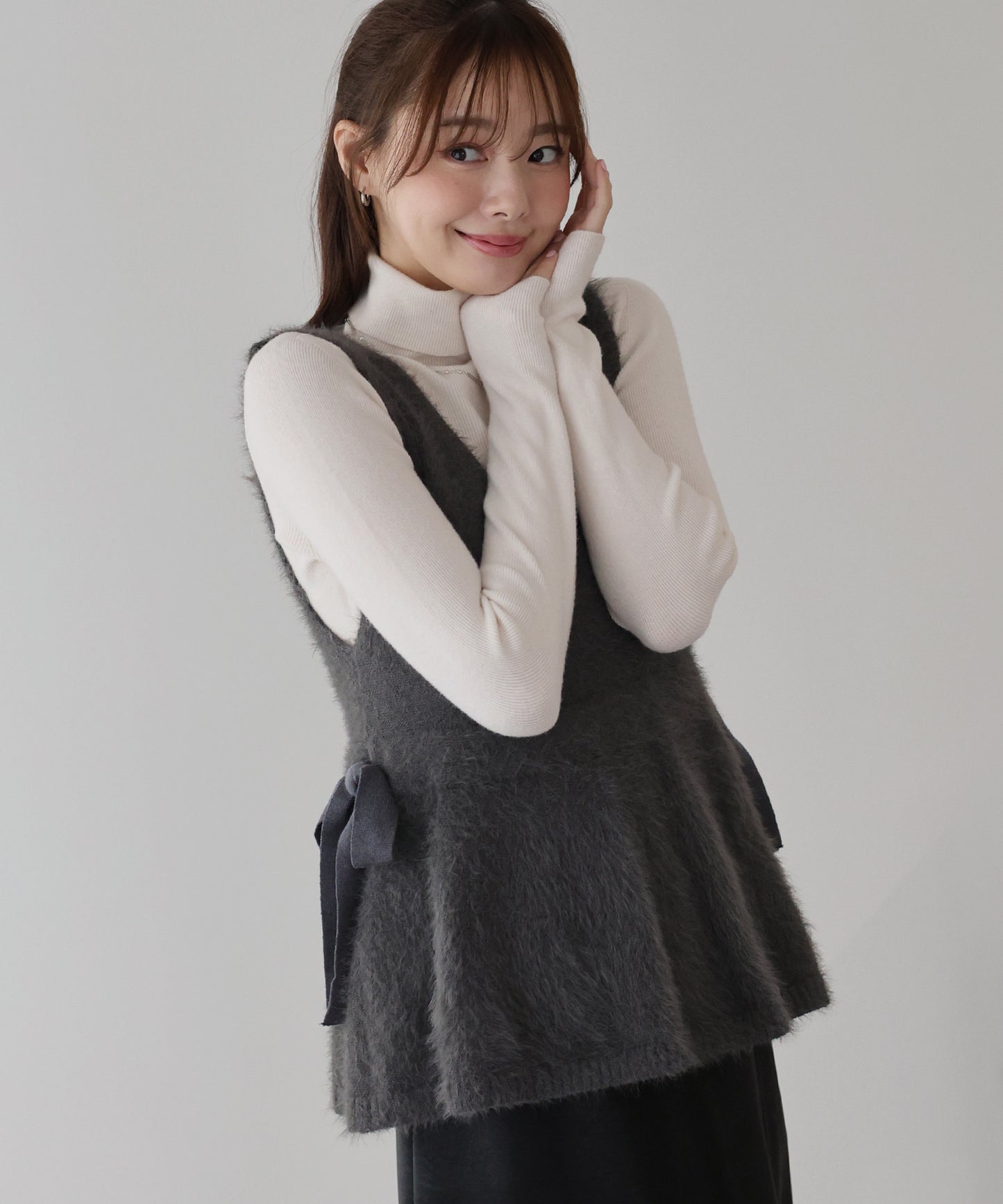 サイドリボンペプラムシャギーベスト＆ニットワンピース セット