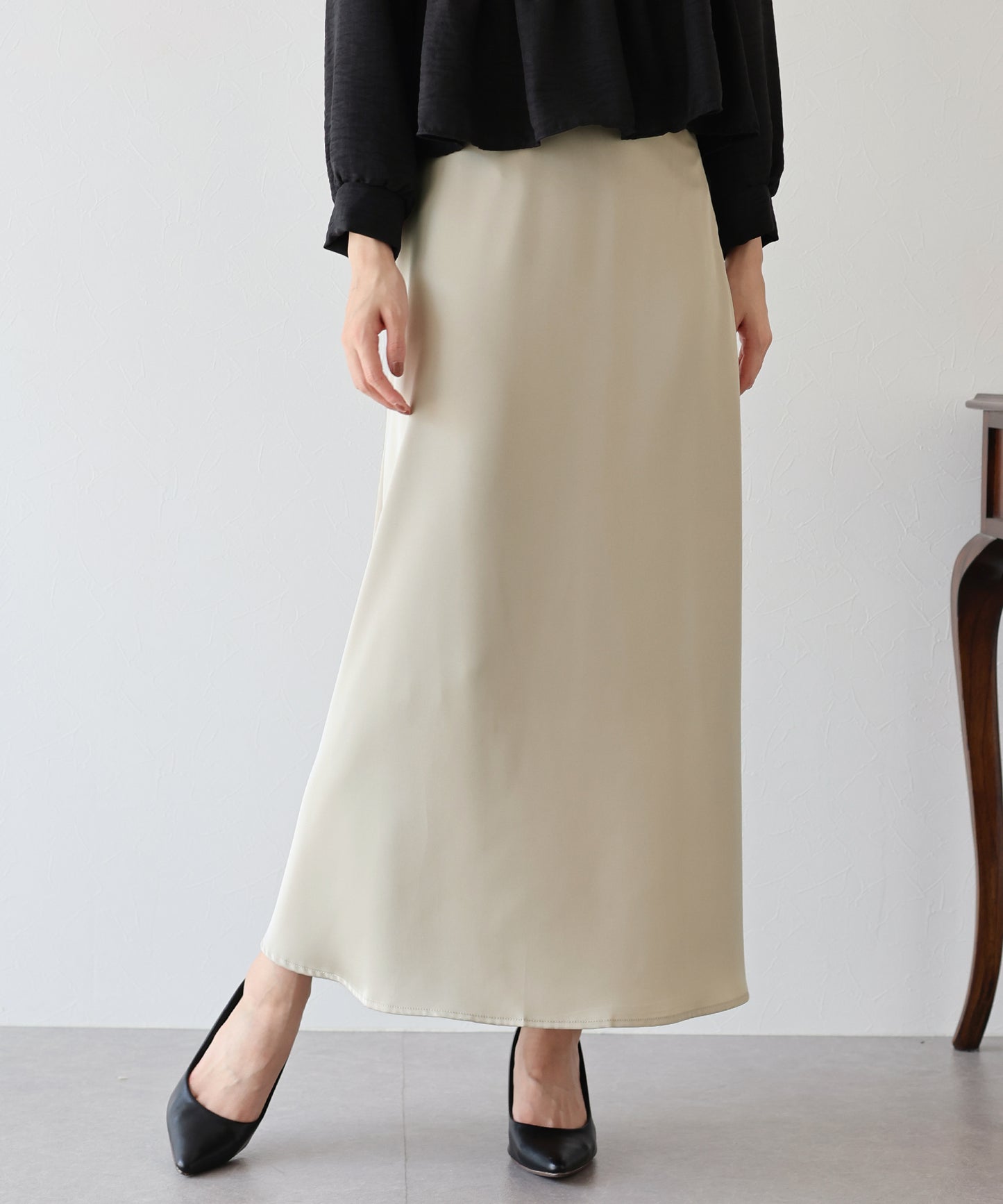 【SALE／50%OFF】サテンマーメイドスカート