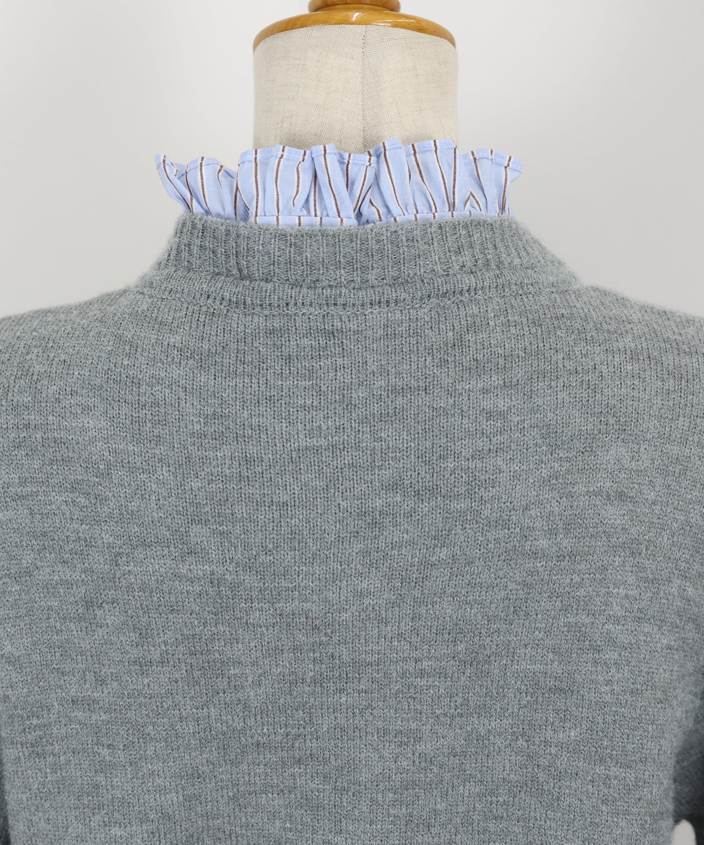 フリルシャツ襟カーディガン