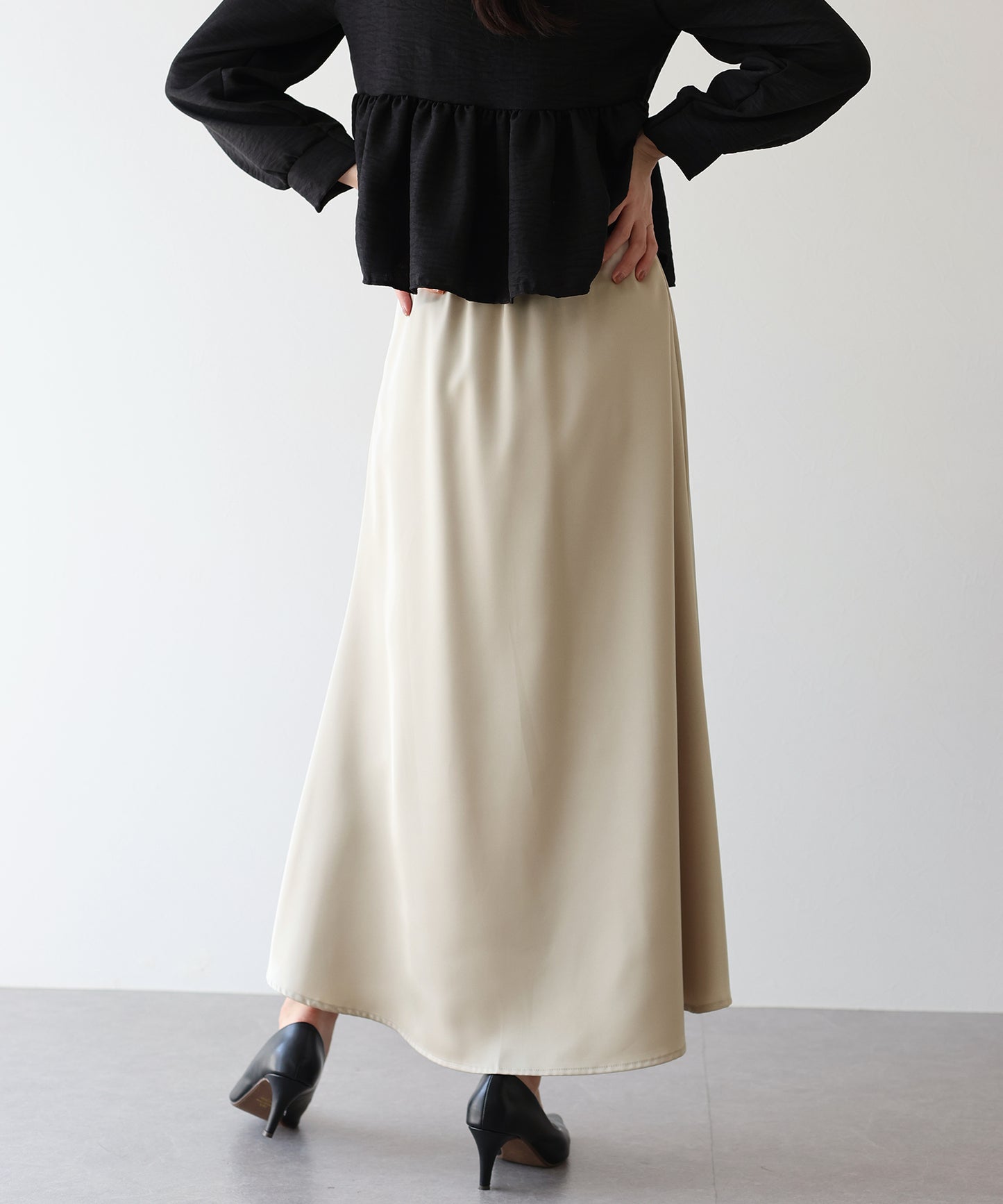 【SALE／50%OFF】サテンマーメイドスカート