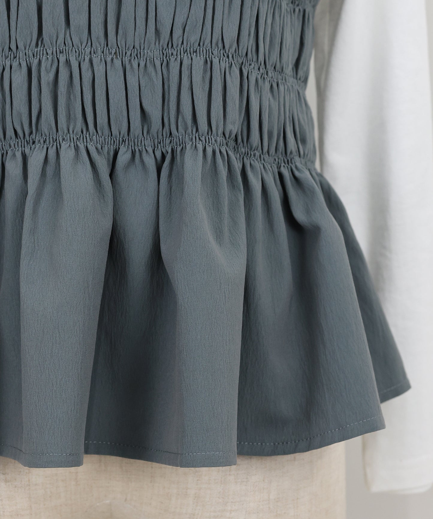 【TIME SALE】シャーリングビスチェドッキングカットソー【ネコポス】