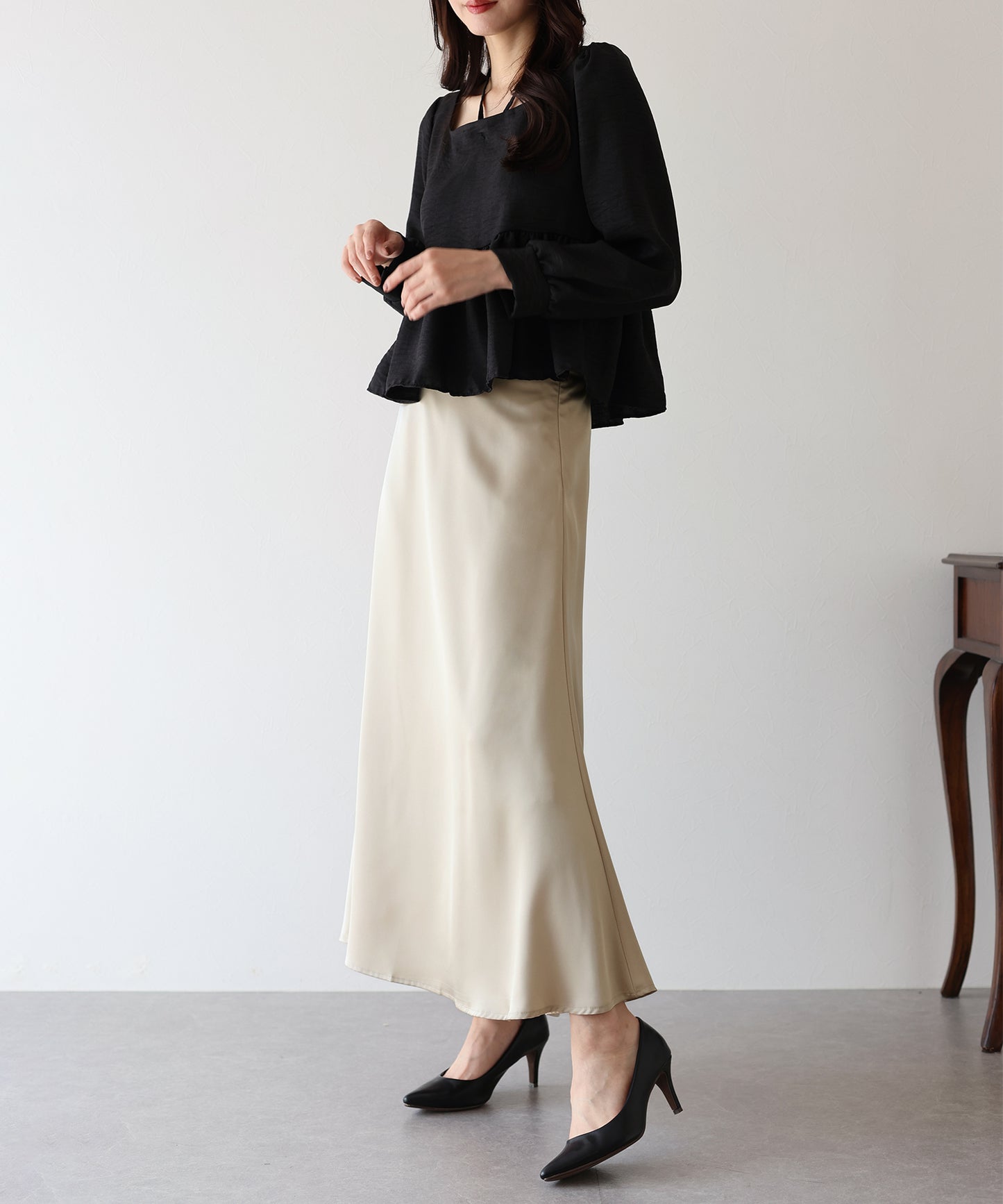 【SALE／50%OFF】サテンマーメイドスカート