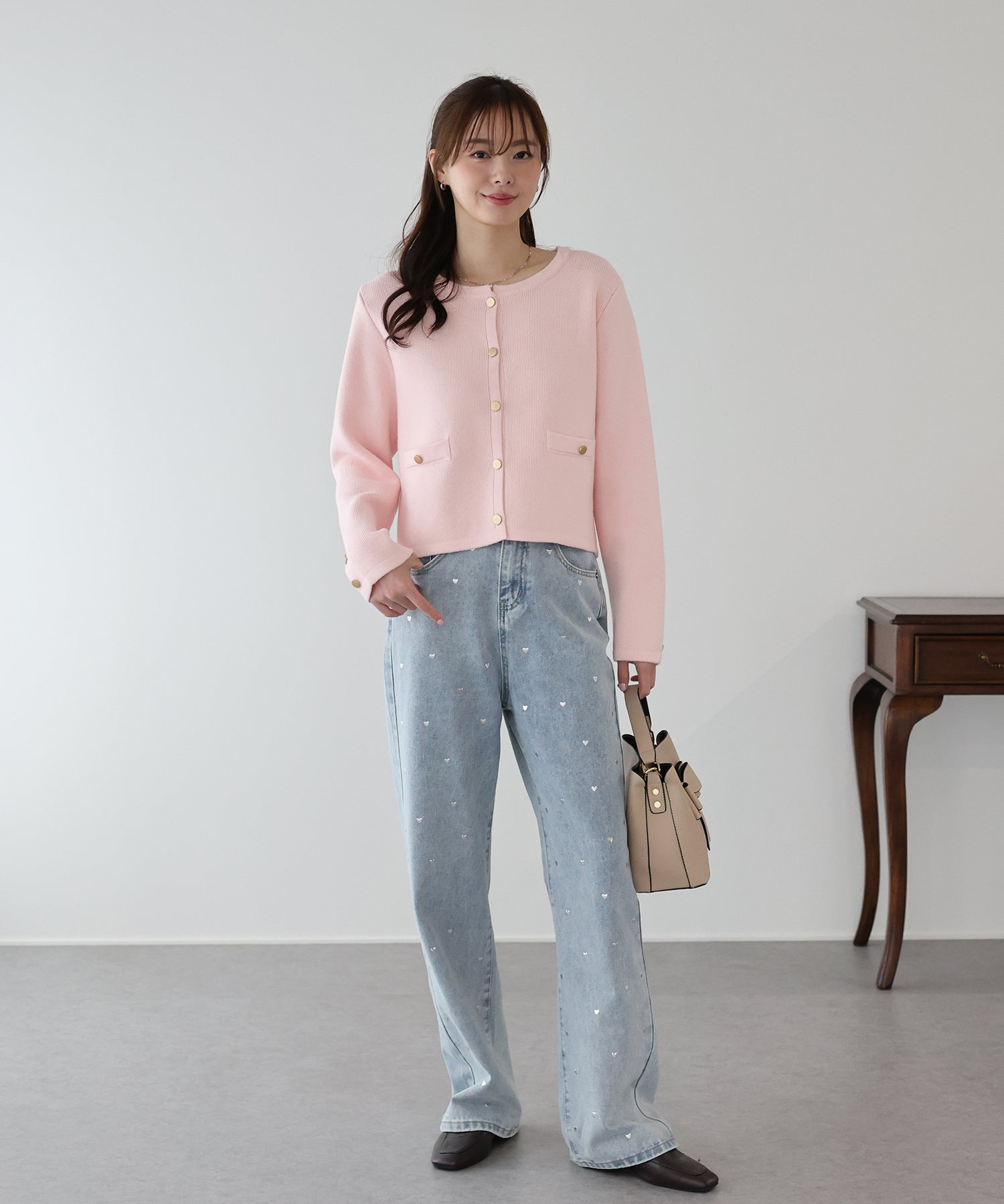 金ボタンノーカラーニットジャケット – BLUE ONLINE