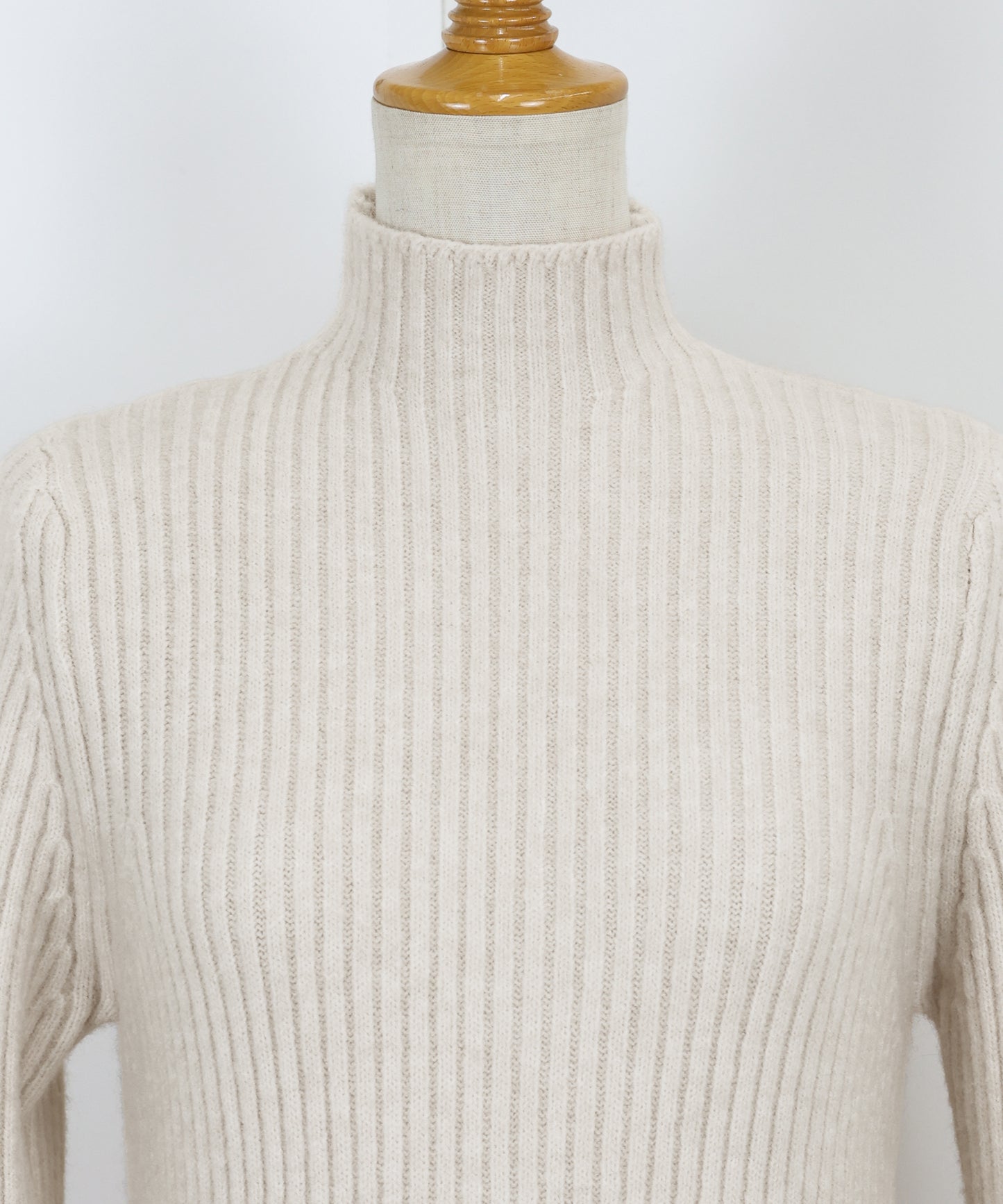 リブニットワンピース