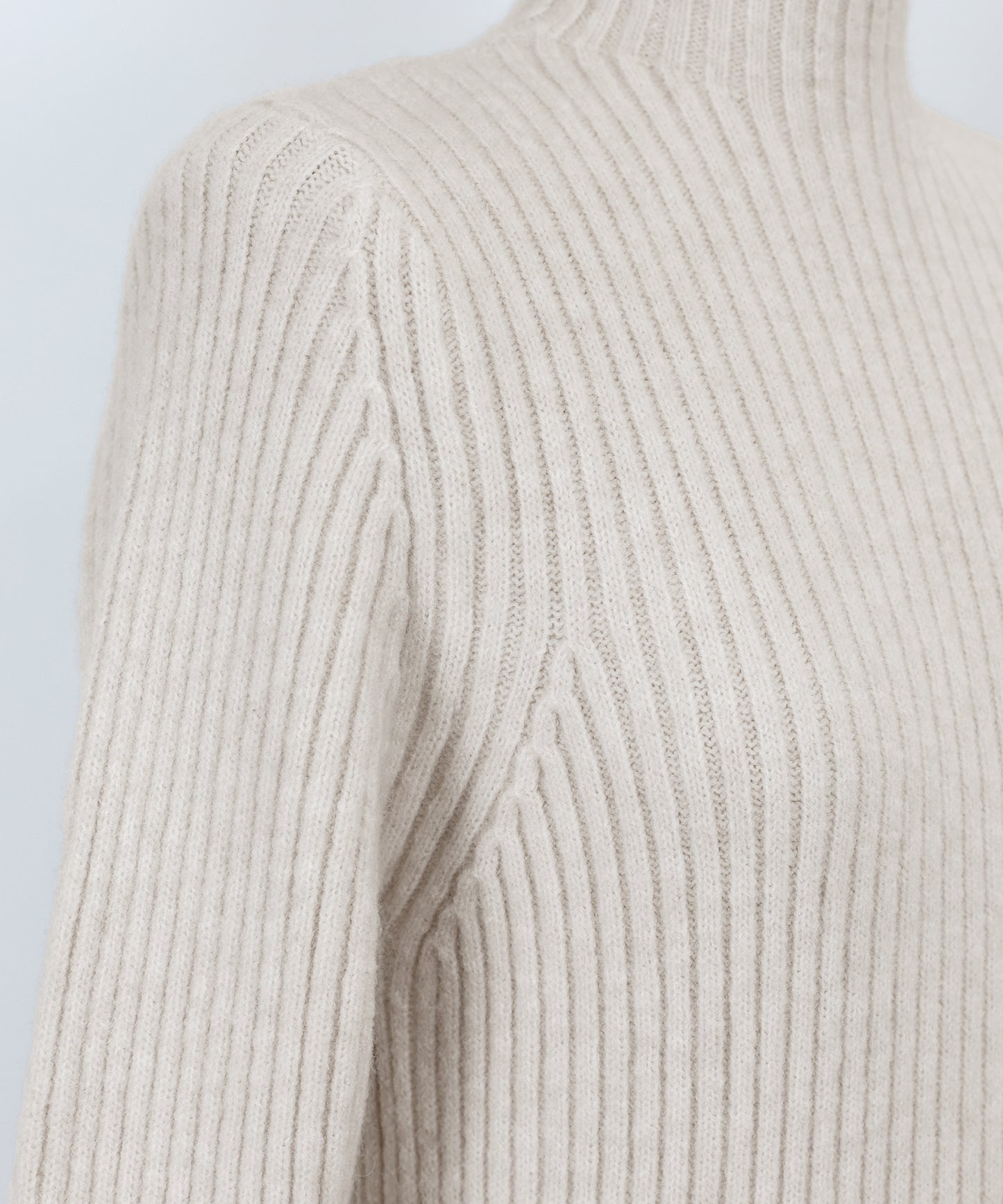 リブニットワンピース