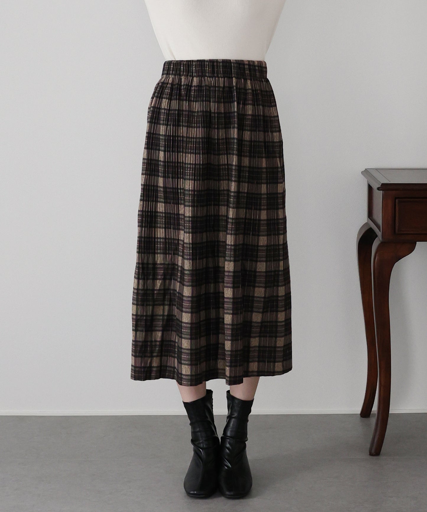 細プリーツチェックスカート