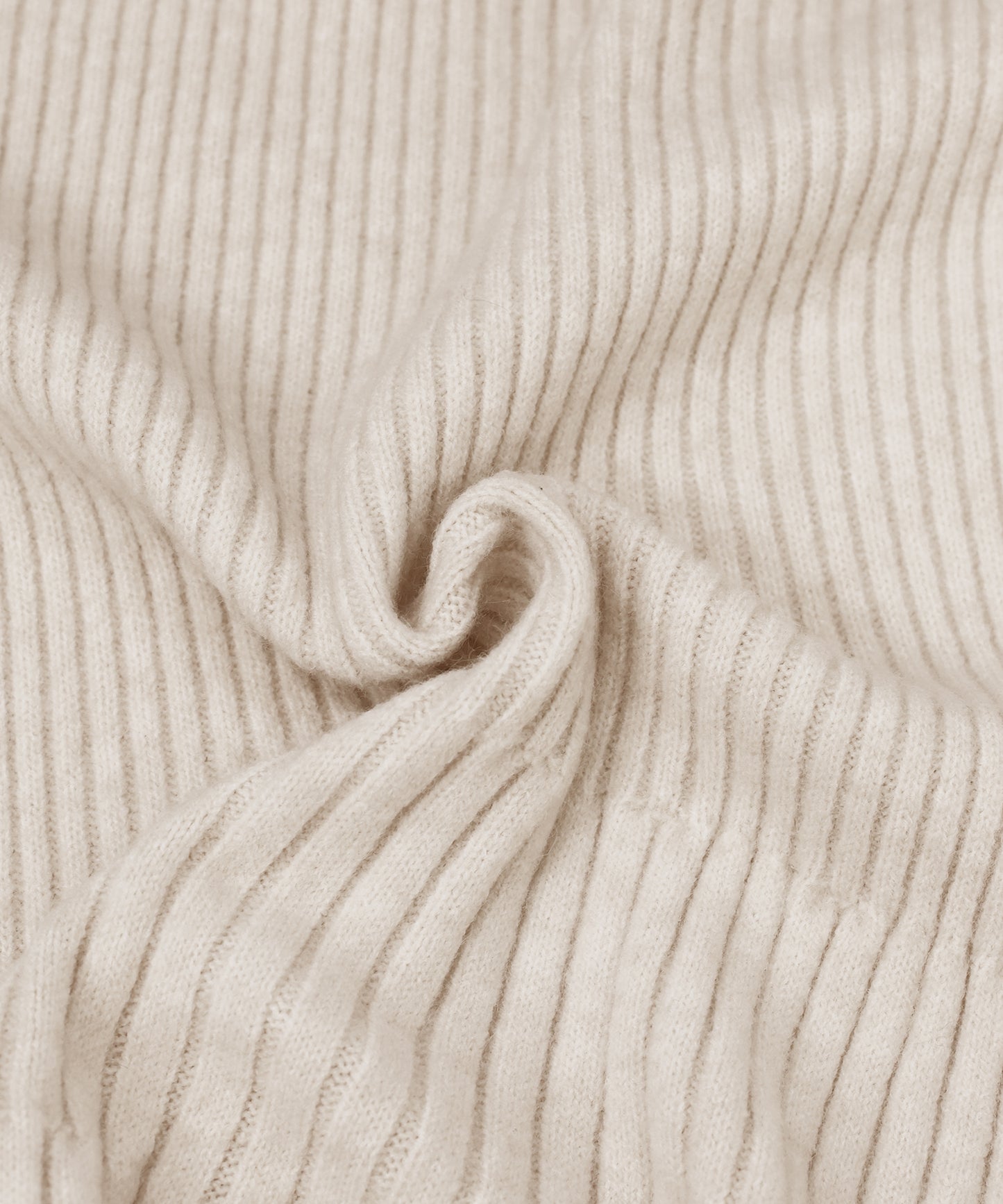 リブニットワンピース