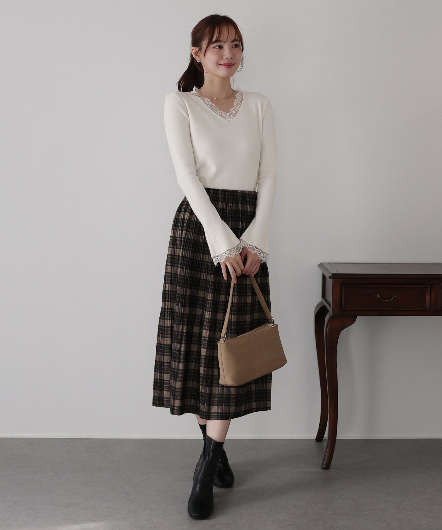 細プリーツチェックスカート