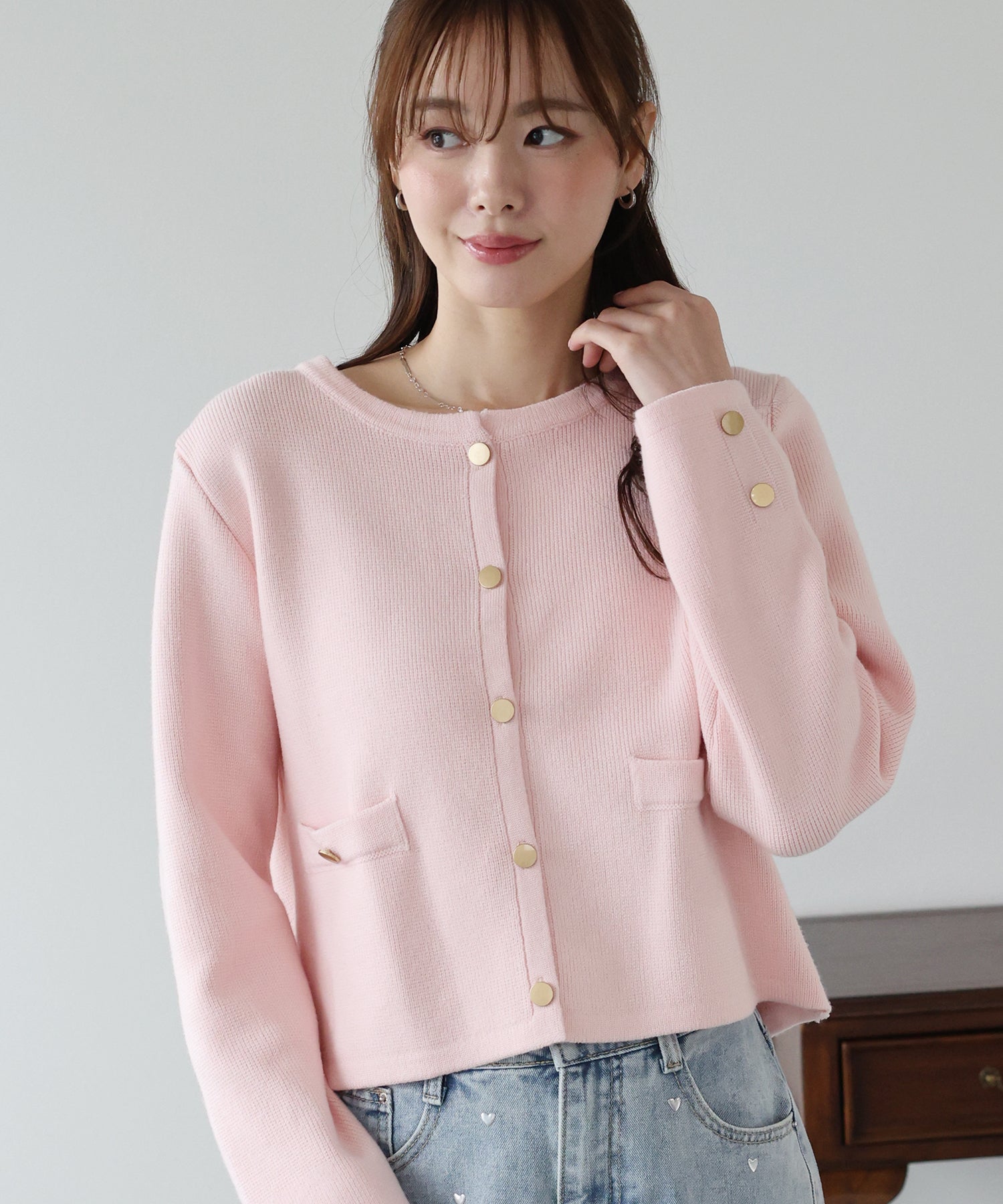 金ボタンノーカラーニットジャケット – BLUE ONLINE