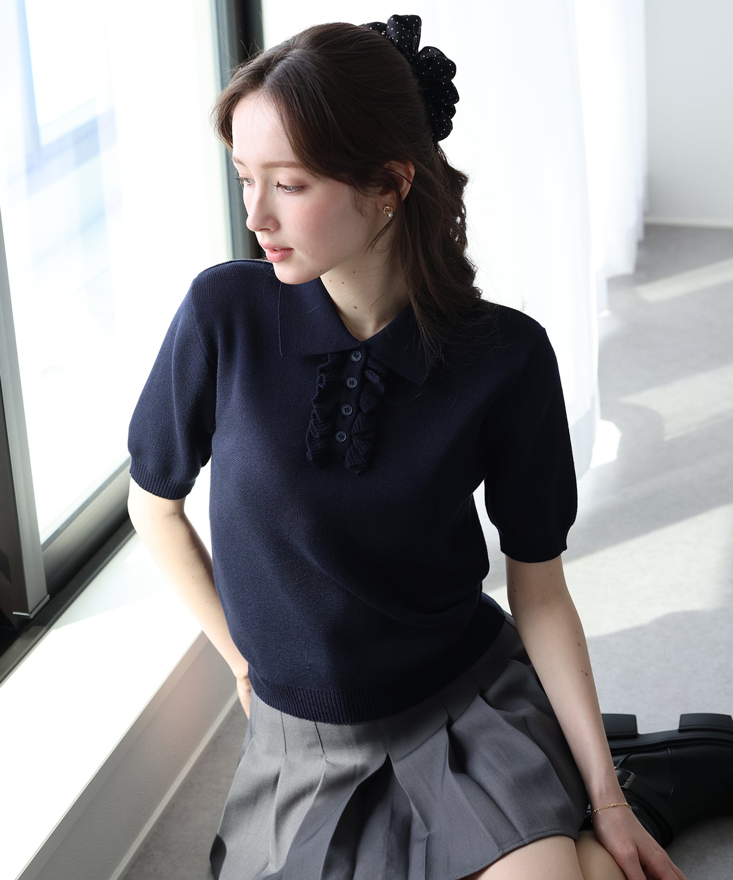 【早割5％OFF】フロントフリルポロニット