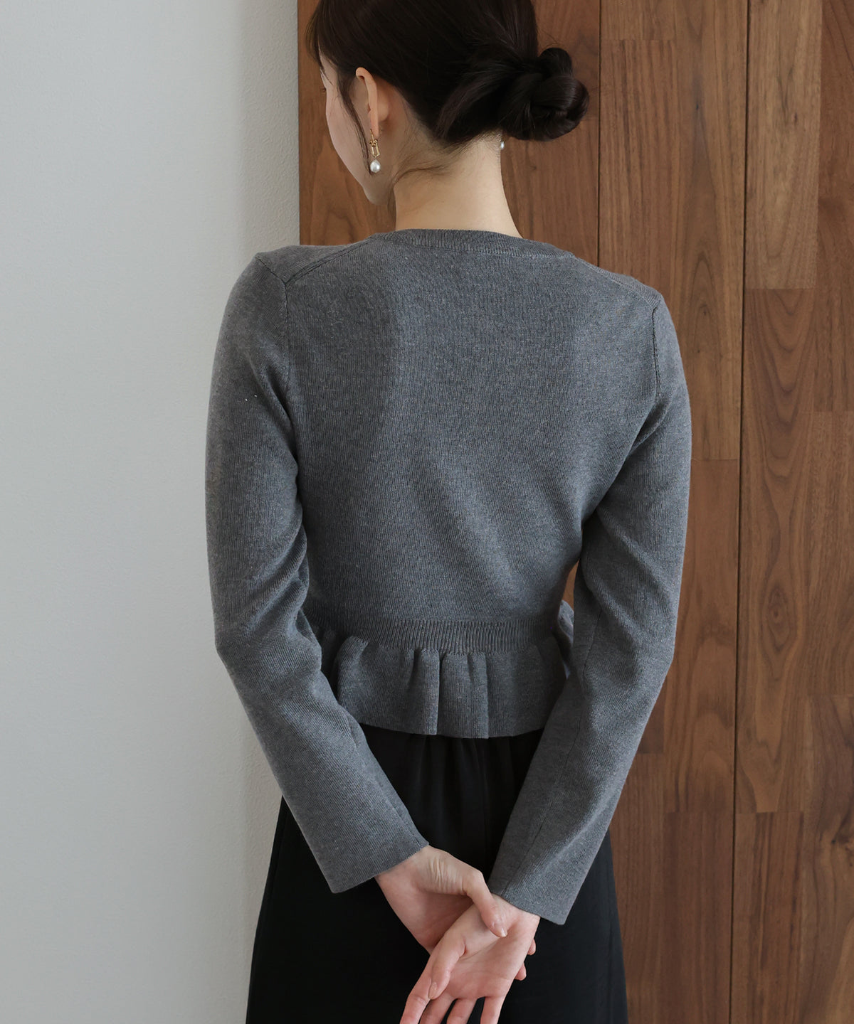 【早割5％OFF】ウール混ゴールドボタンペプラムカーディガン