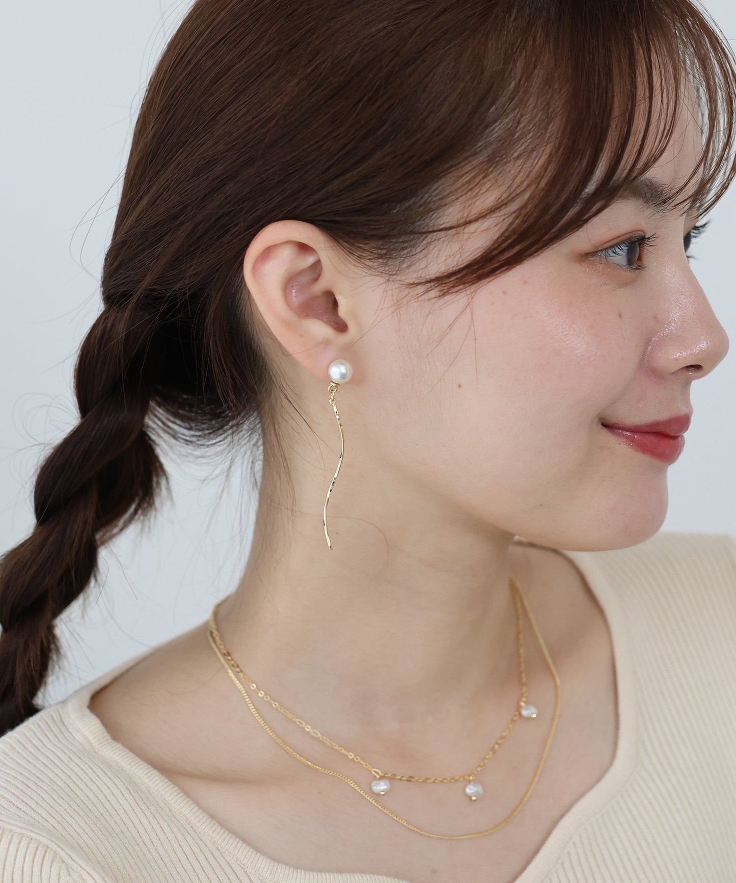 【早割5％OFF】パールラインロングピアス / ニッケルフリー【ネコポス】