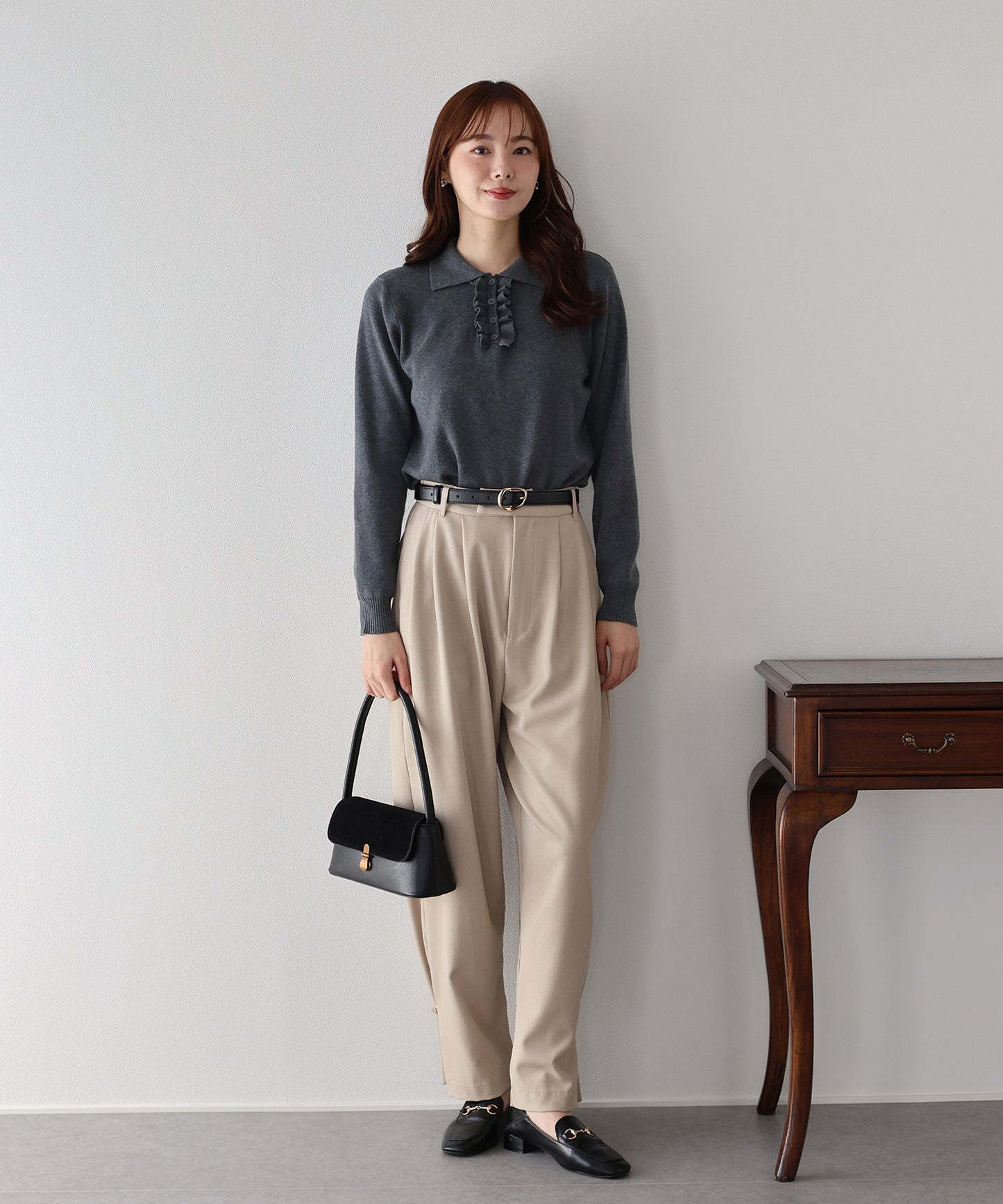 ウール混フロントフリルポロニット