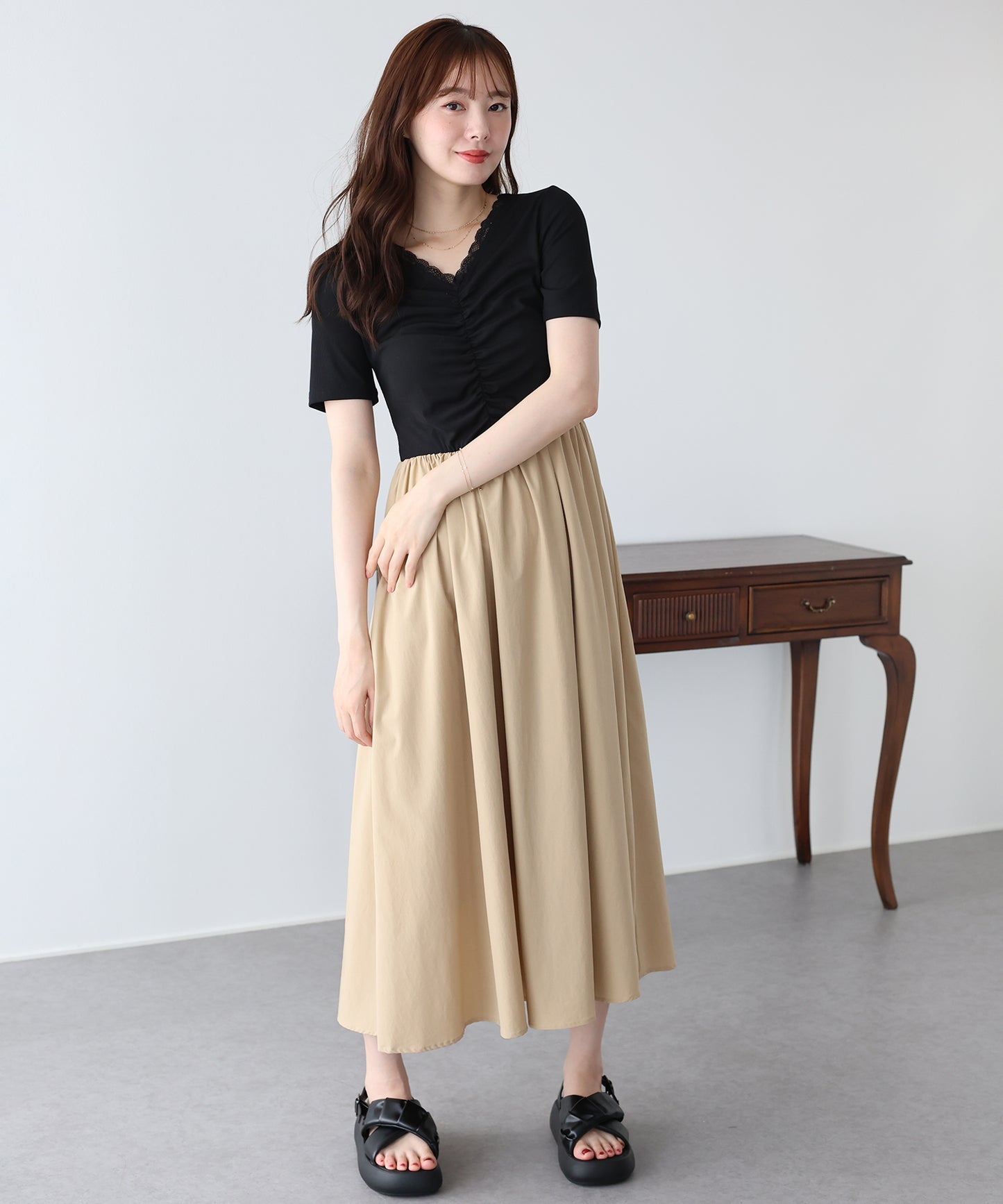 【早割5％OFF】フロントシャーリングドッキングワンピース