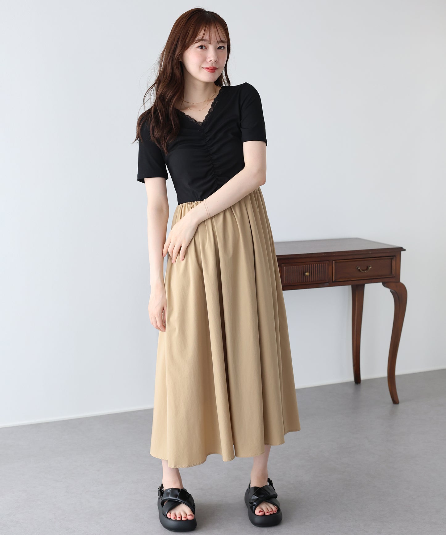 【SALE】フロントシャーリングドッキングワンピース