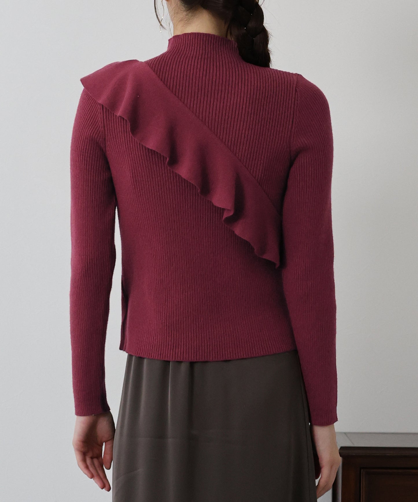 【TIME SALE】アシメフリルリブニット