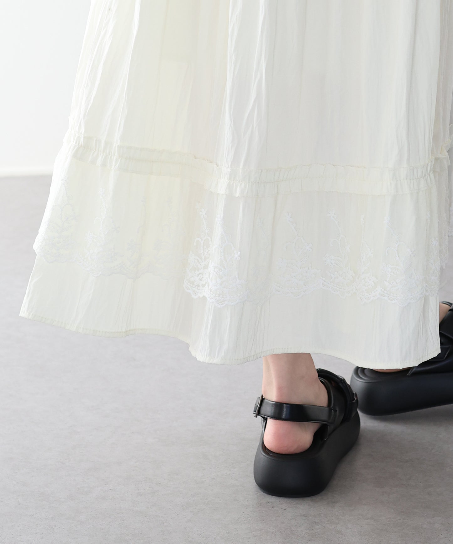 【早割5％OFF】レースティアードスカート