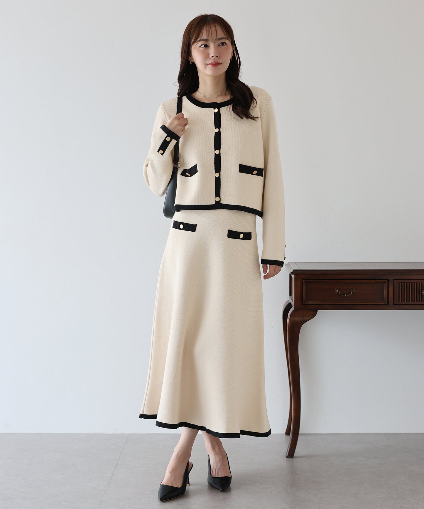 【TIME SALE】金ボタンバイカラーニットスカート