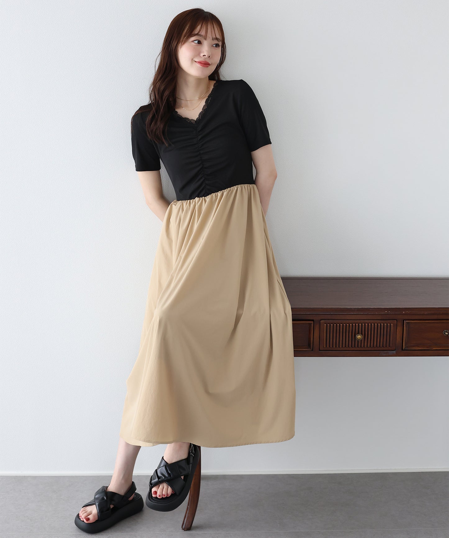 【SALE】フロントシャーリングドッキングワンピース