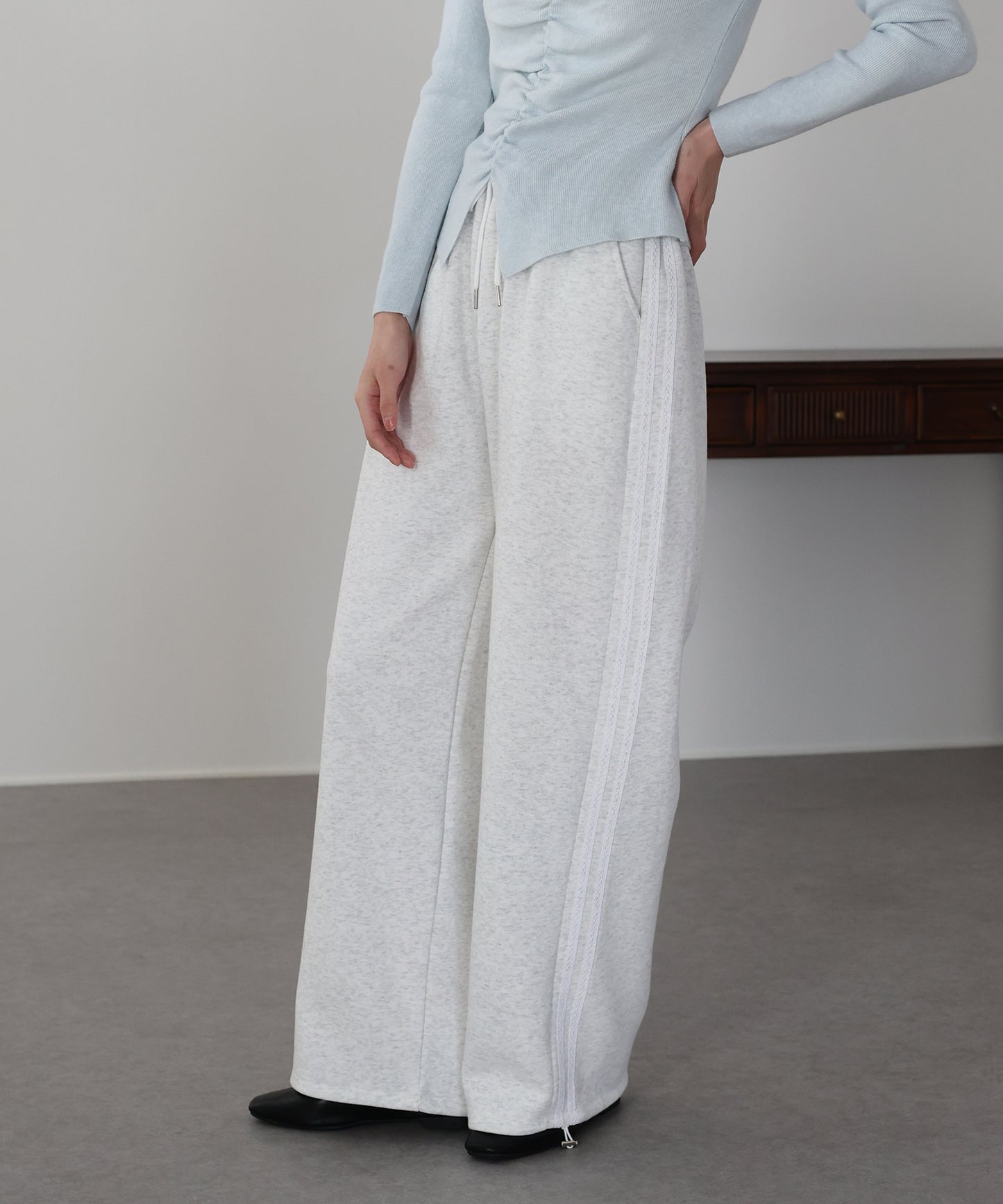 【早割5％OFF】サイドレーススウェットパンツ