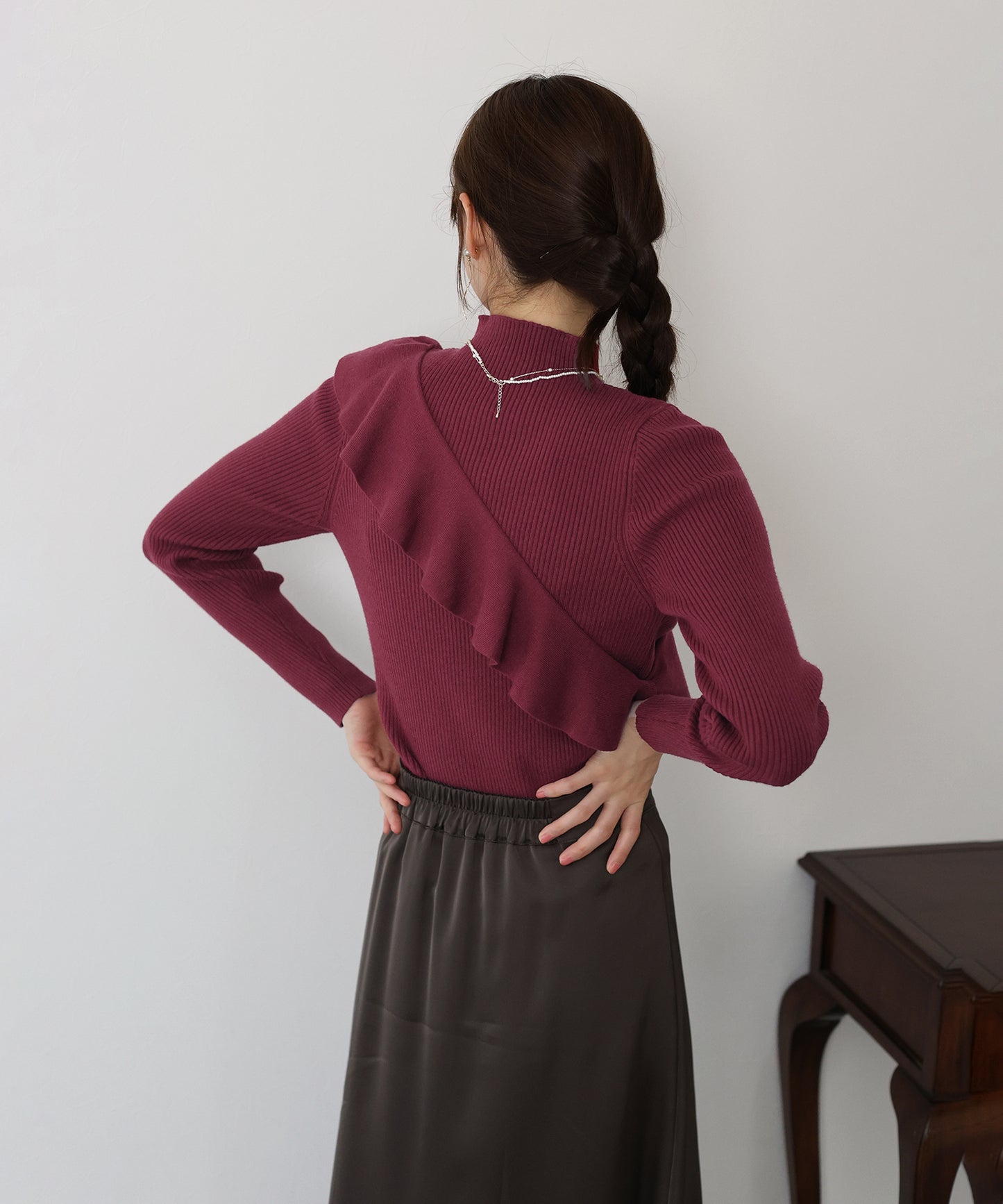 【TIME SALE】アシメフリルリブニット