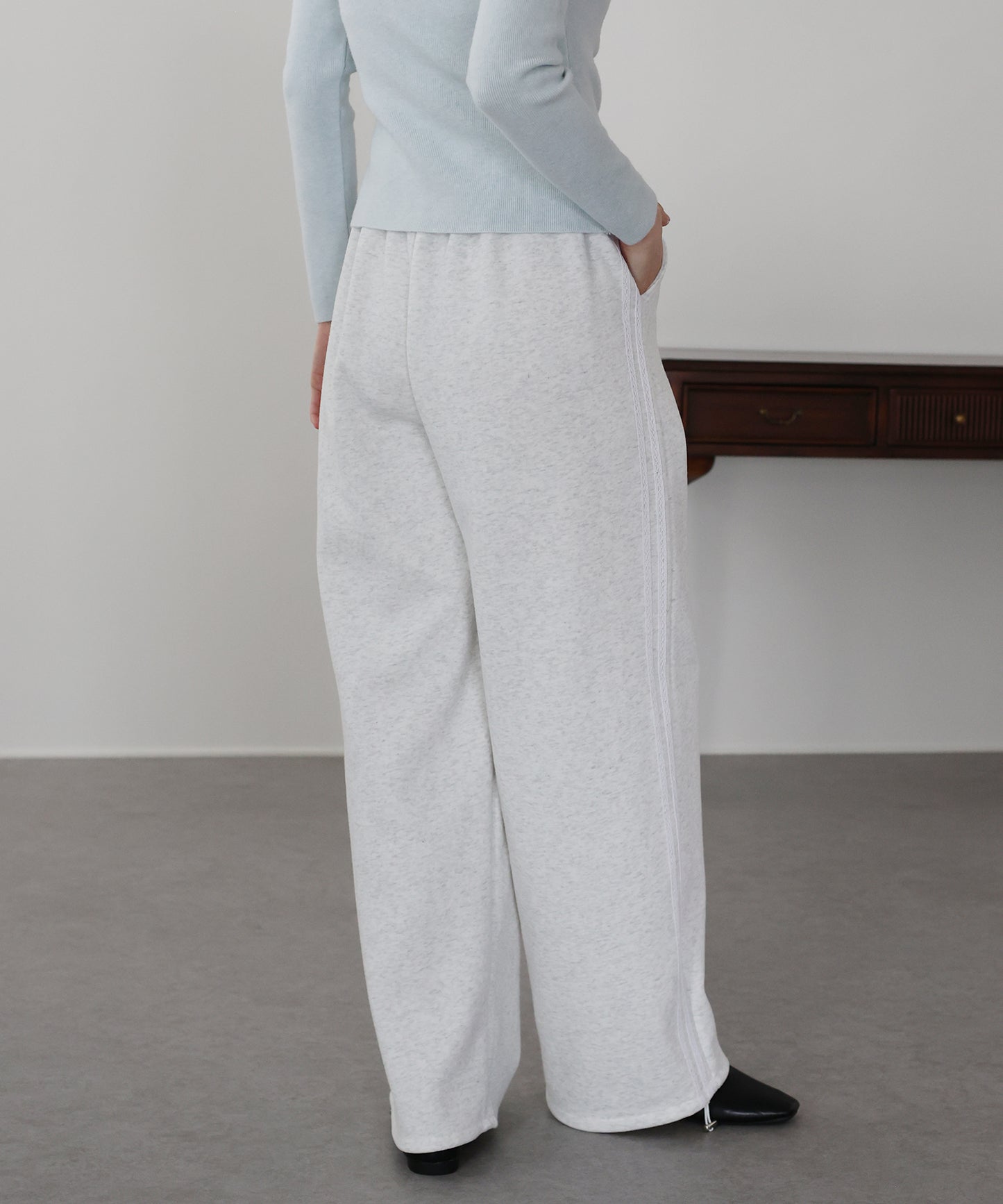 【早割5％OFF】サイドレーススウェットパンツ