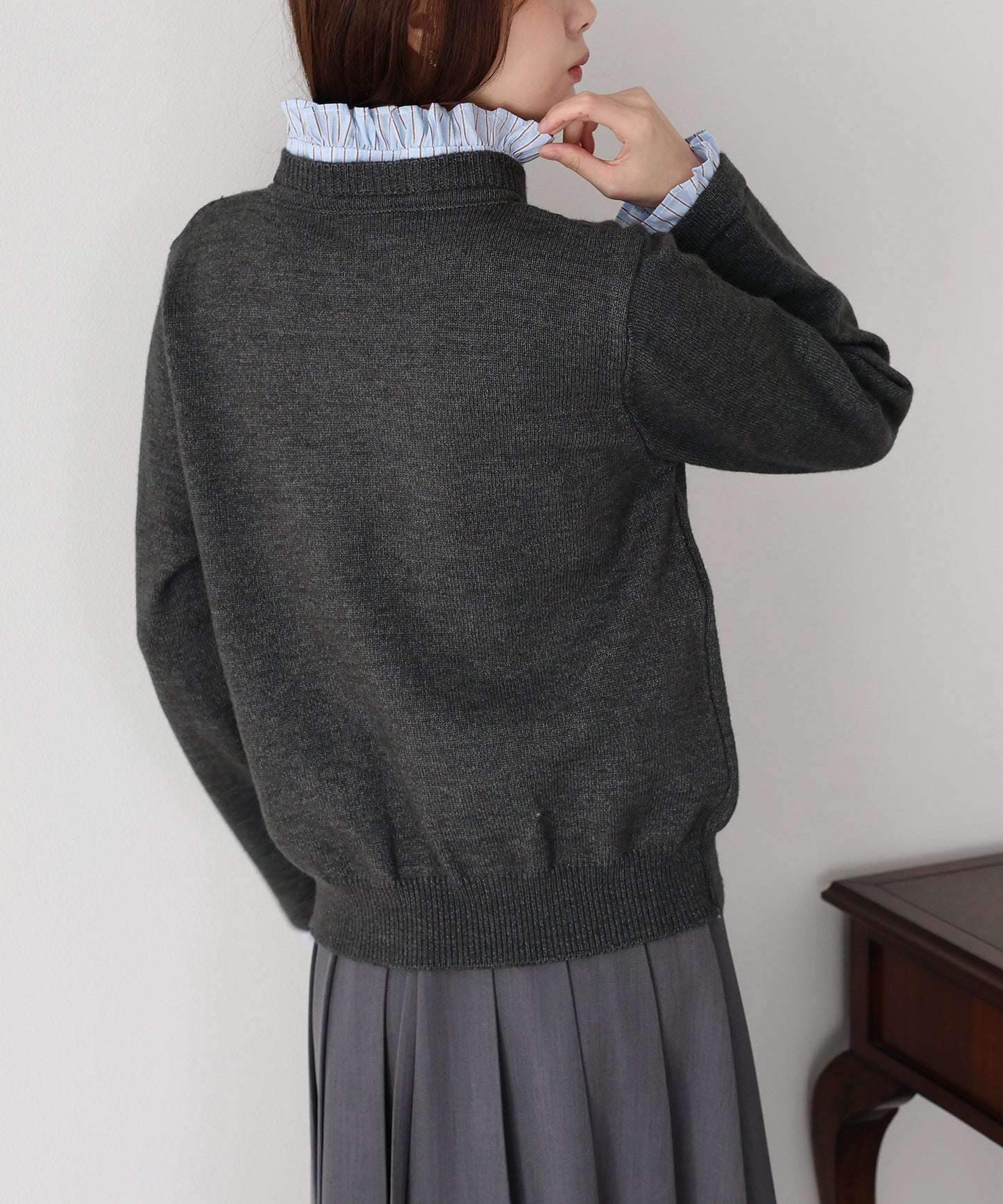 フリルシャツ襟カーディガン