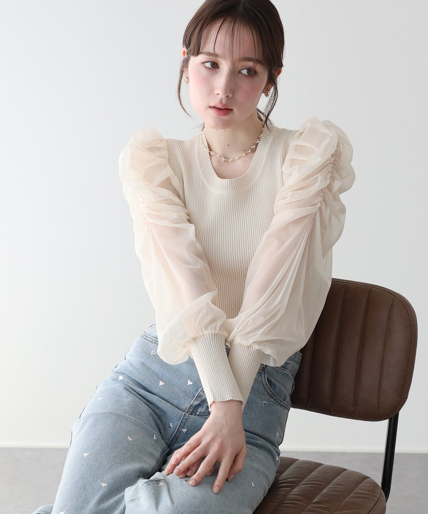 シースルースリーブニット
