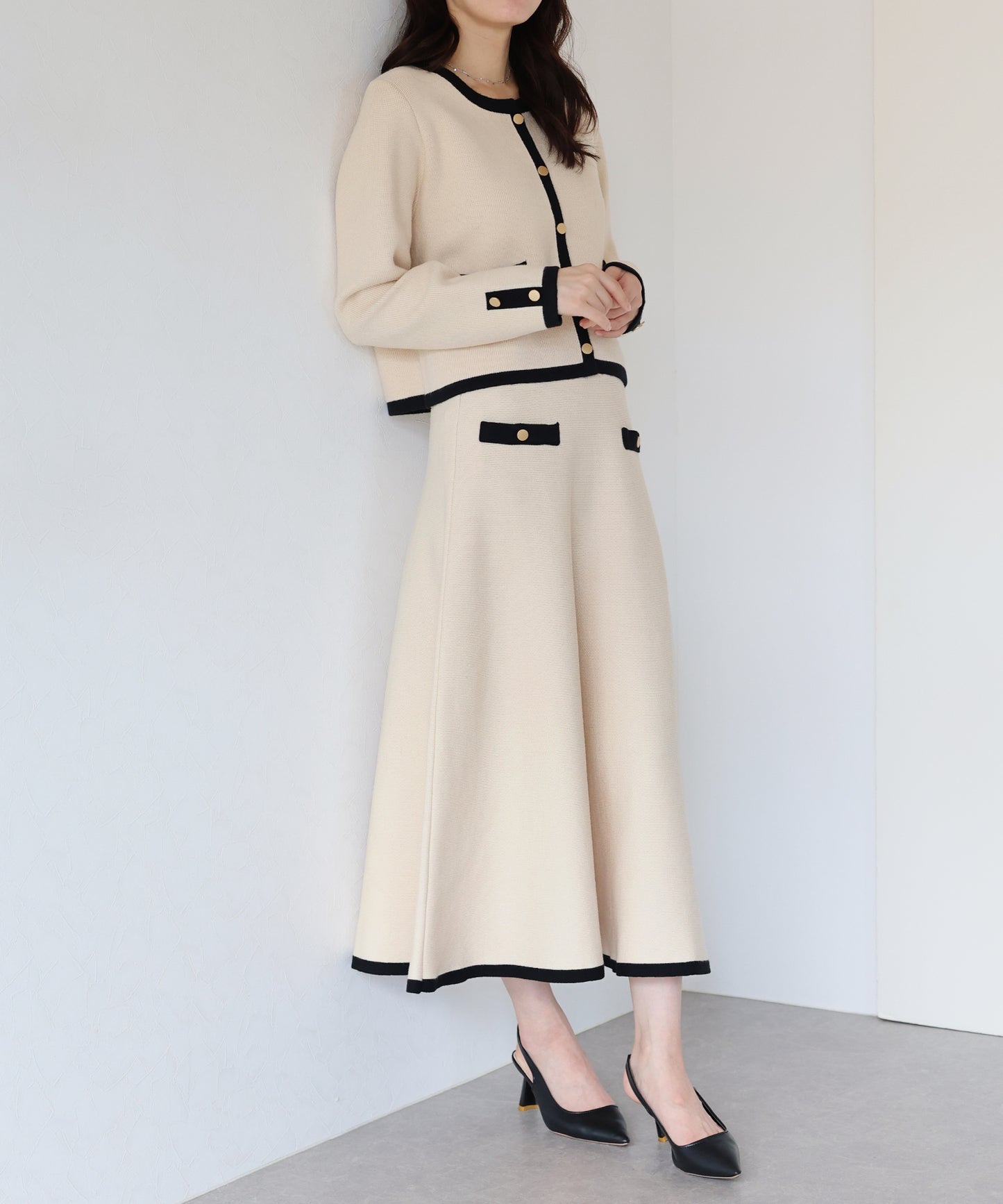 【TIME SALE】金ボタンバイカラーニットスカート