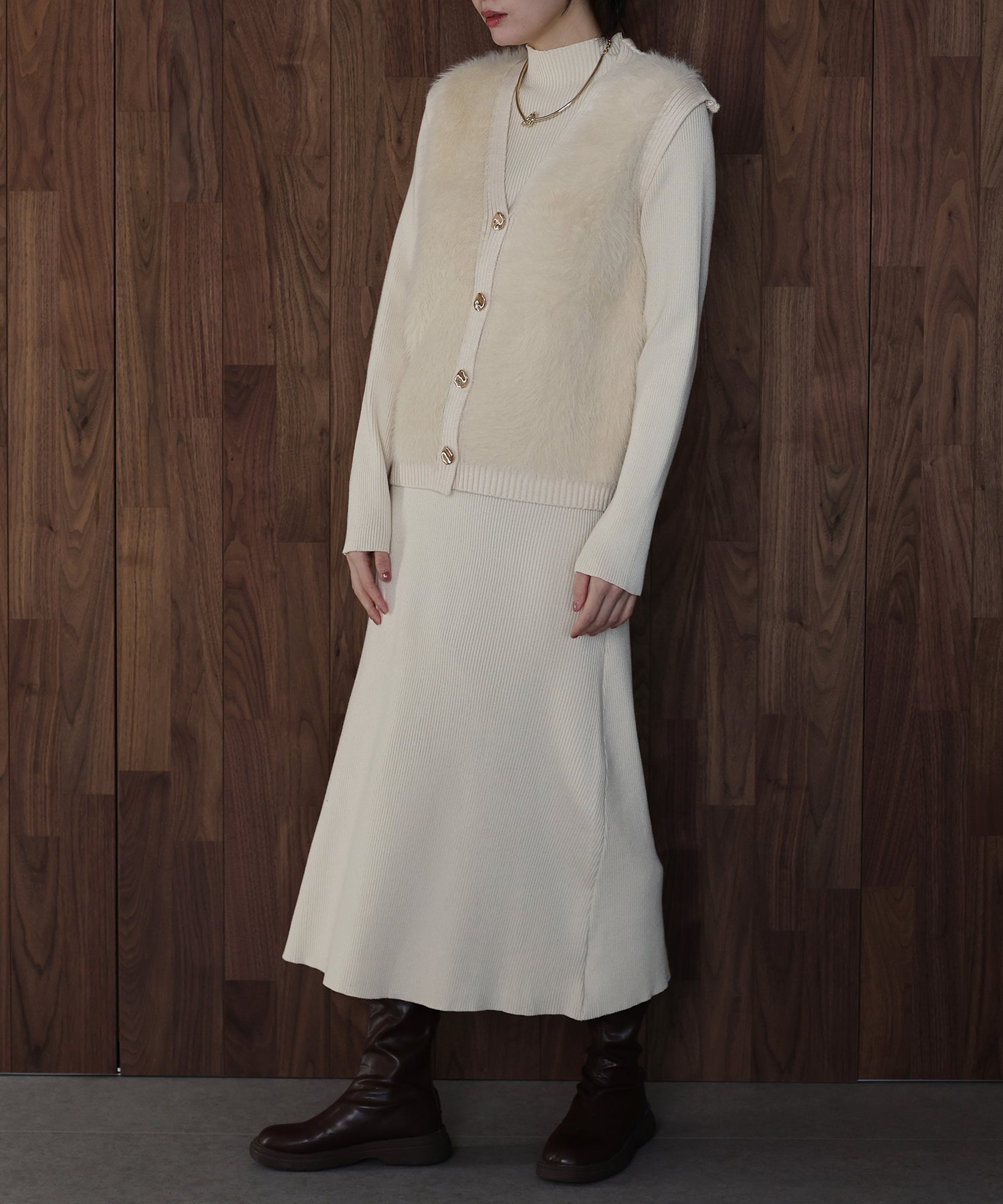 シャギーベスト＆ニットワンピースセットアップ – BLUE ONLINE