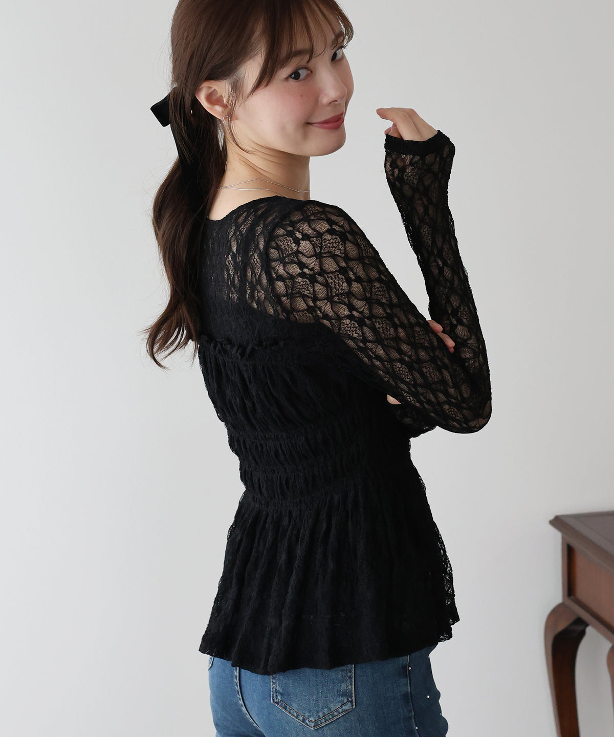 【早割5％OFF】レースペプラムシャーリングトップス【メール便】