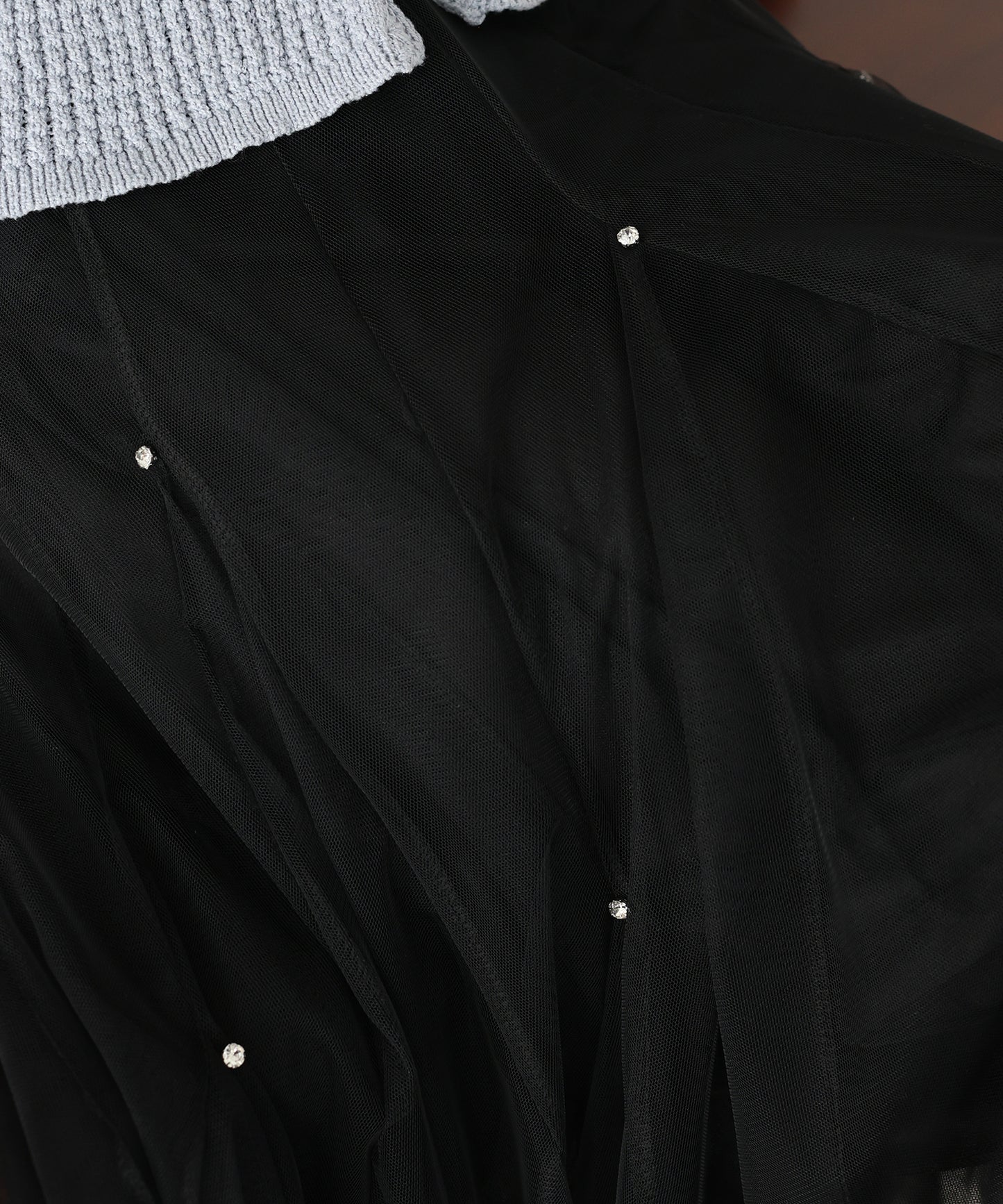 ビジュー付きチュールスカート