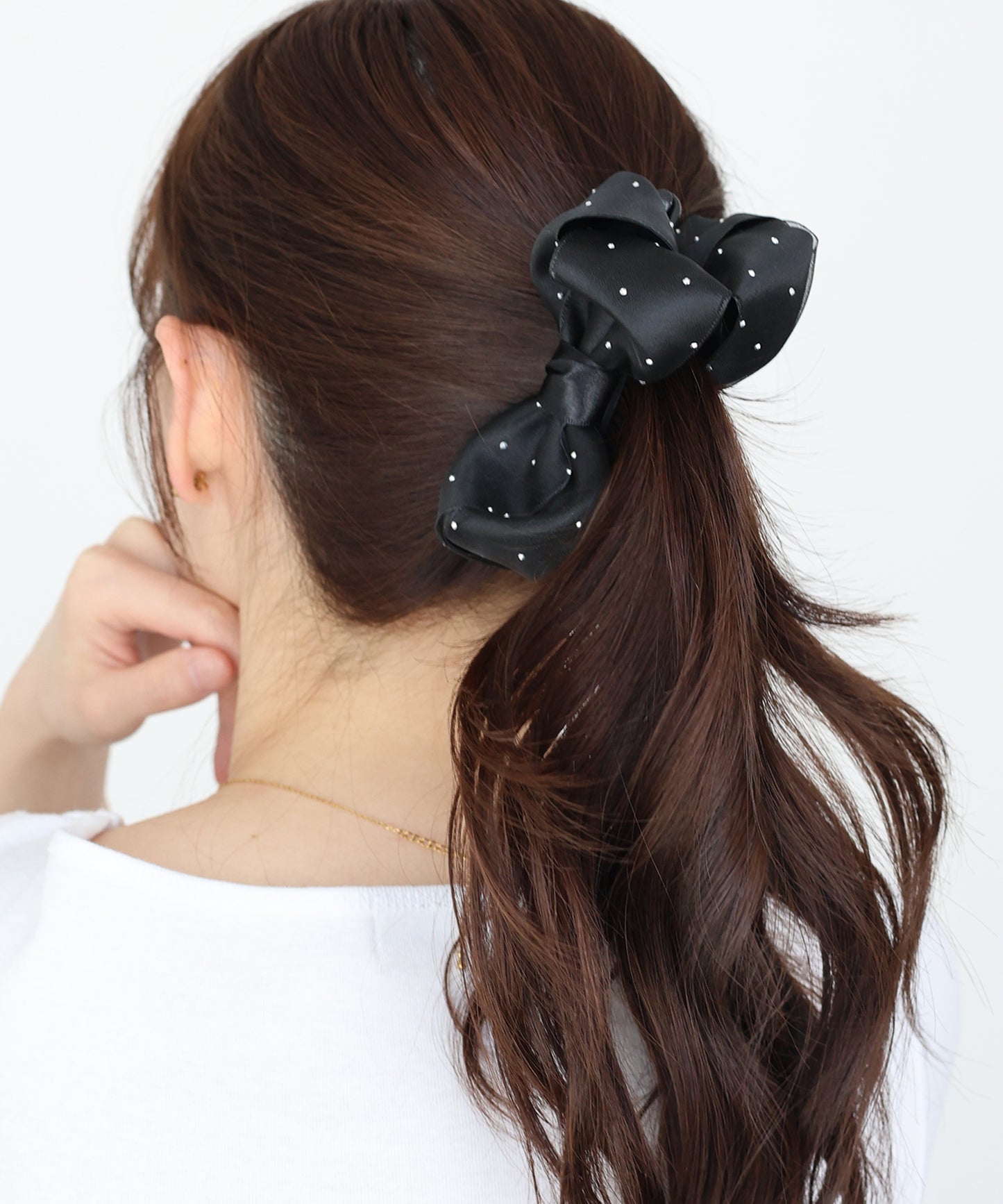 スタッズリボンバナナクリップ