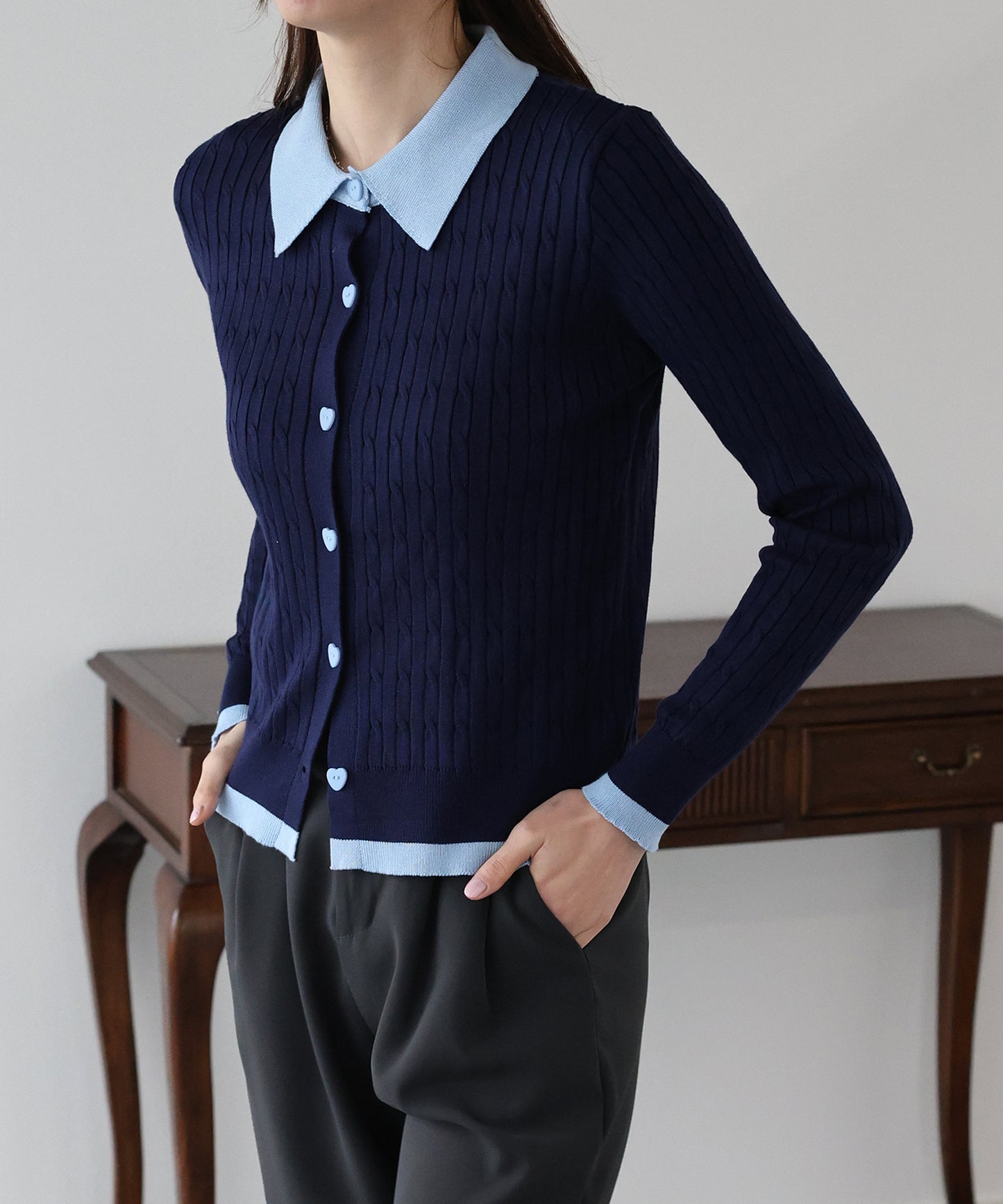 ハートボタンポロ襟カーディガン