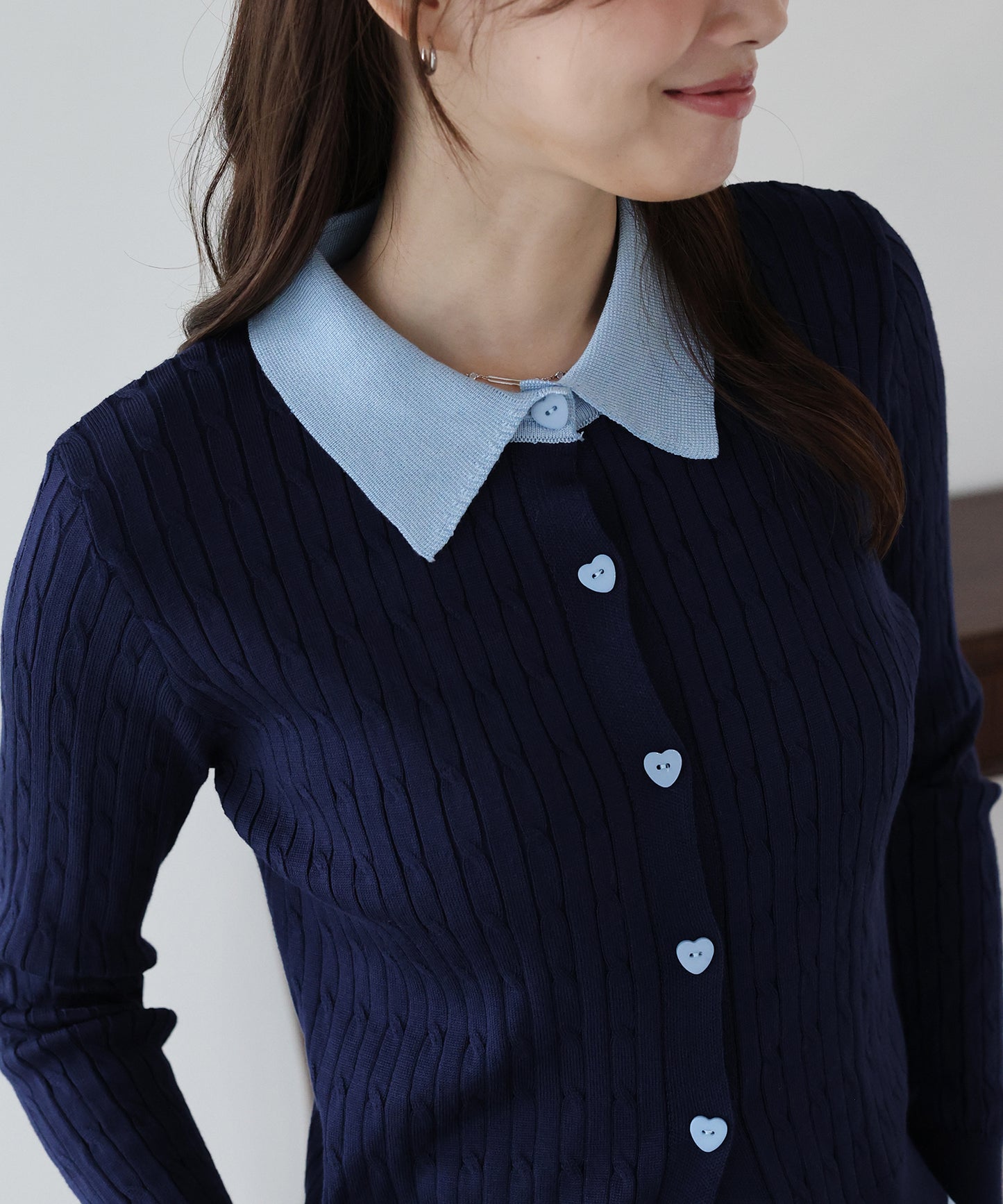 ハートボタンポロ襟カーディガン