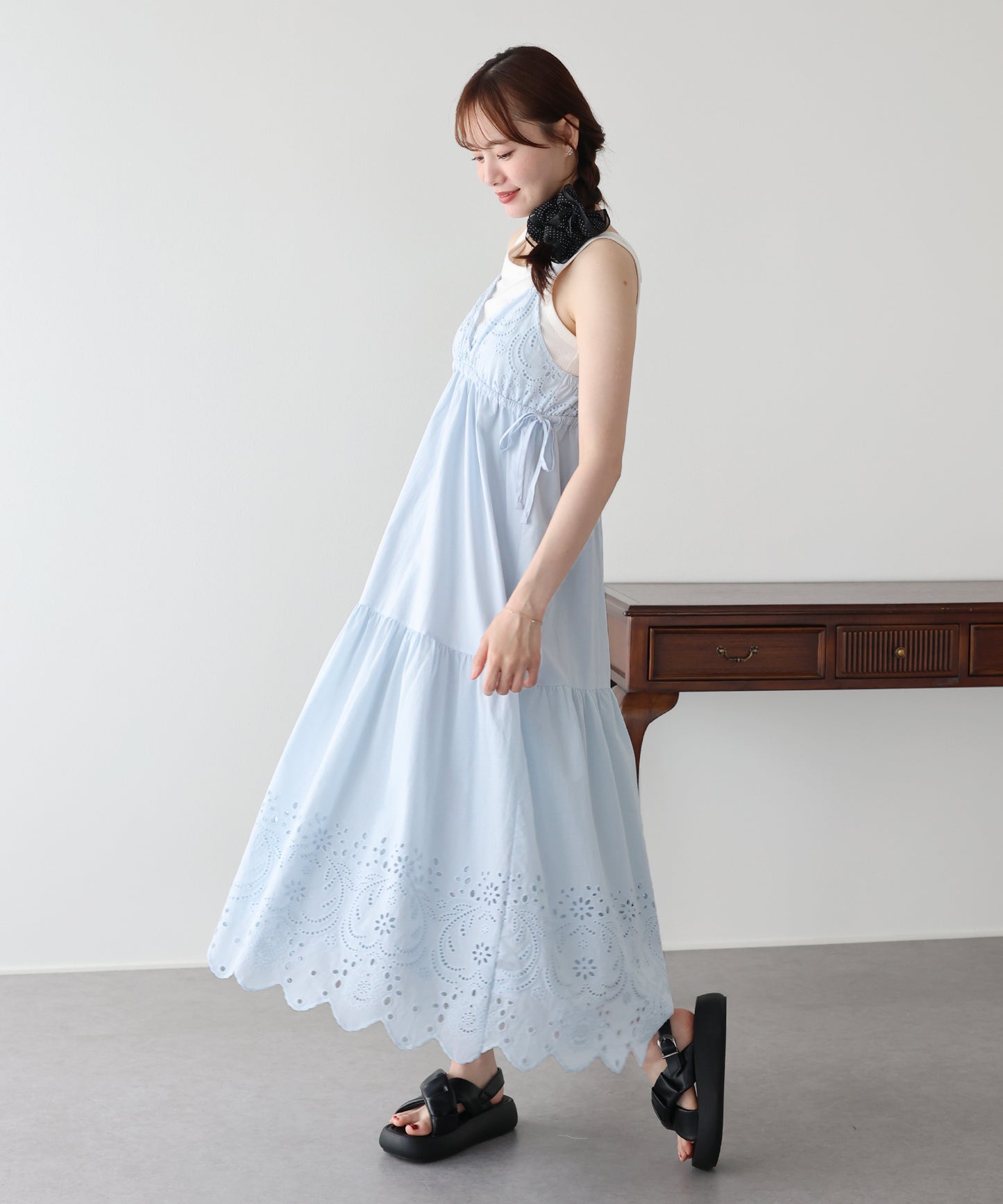 【早割5％OFF】《ショート＆ミディアム選べる着丈》コットンレースサイドリボンキャミワンピース