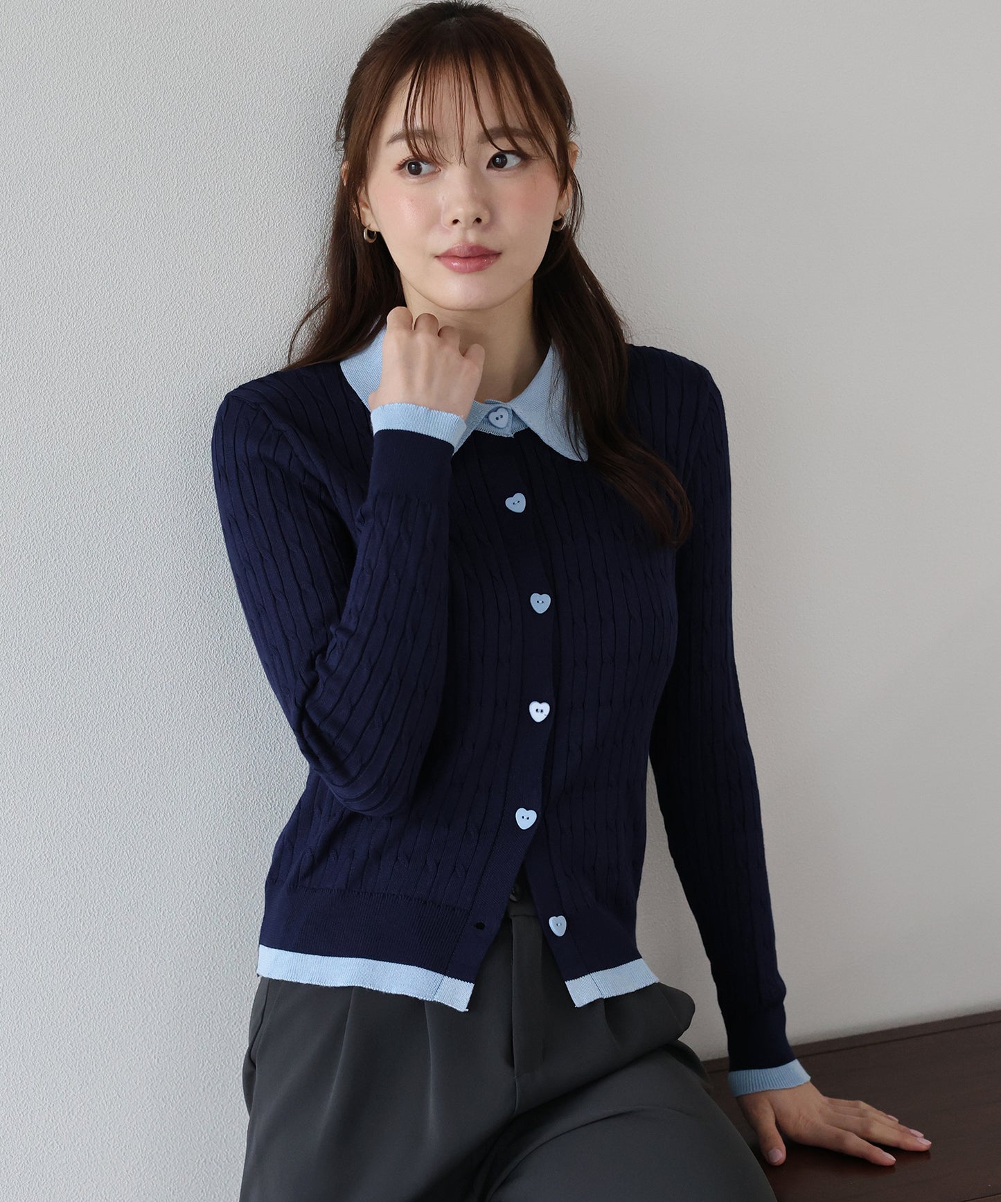 ハートボタンポロ襟カーディガン