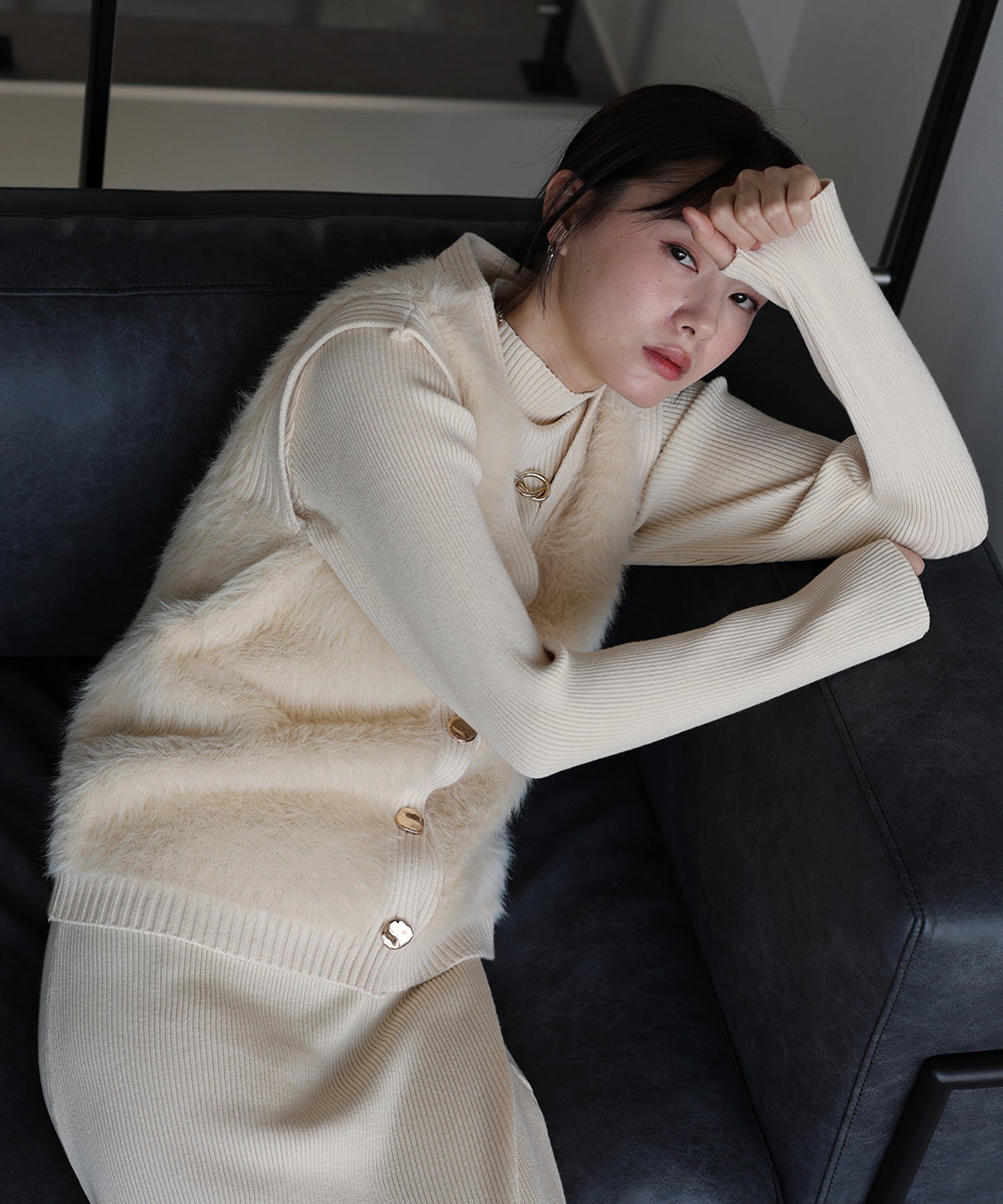 【早割5％OFF】シャギーベスト＆ニットワンピースセットアップ