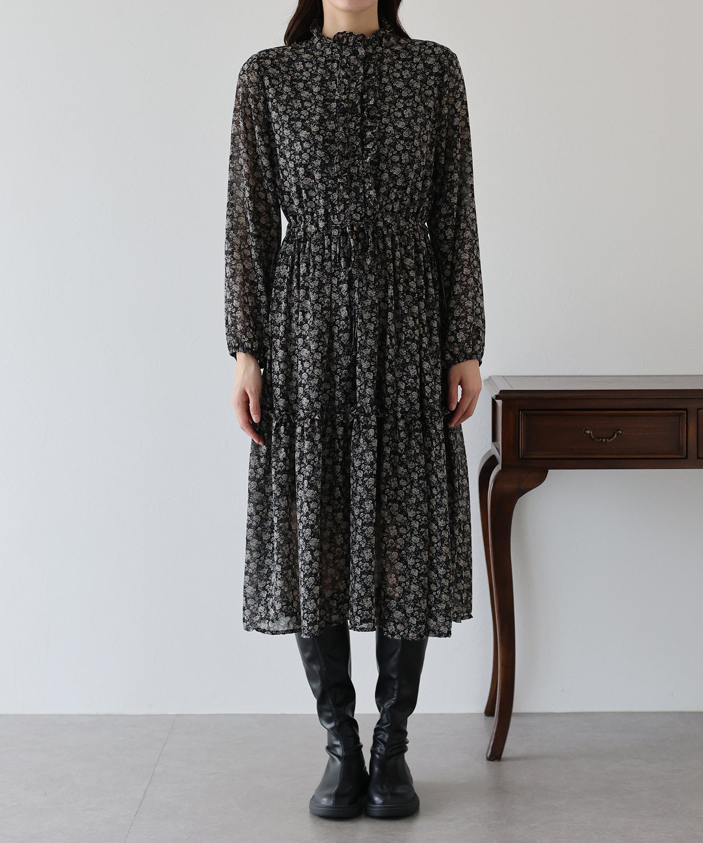 【TIME SALE】フロントフリルワンピース